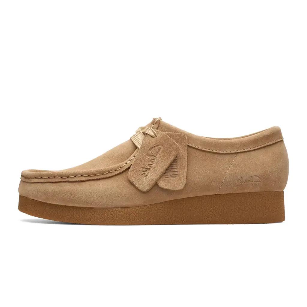 product/c/l/clarks_26174747_dark-sand-suede_3.jpg