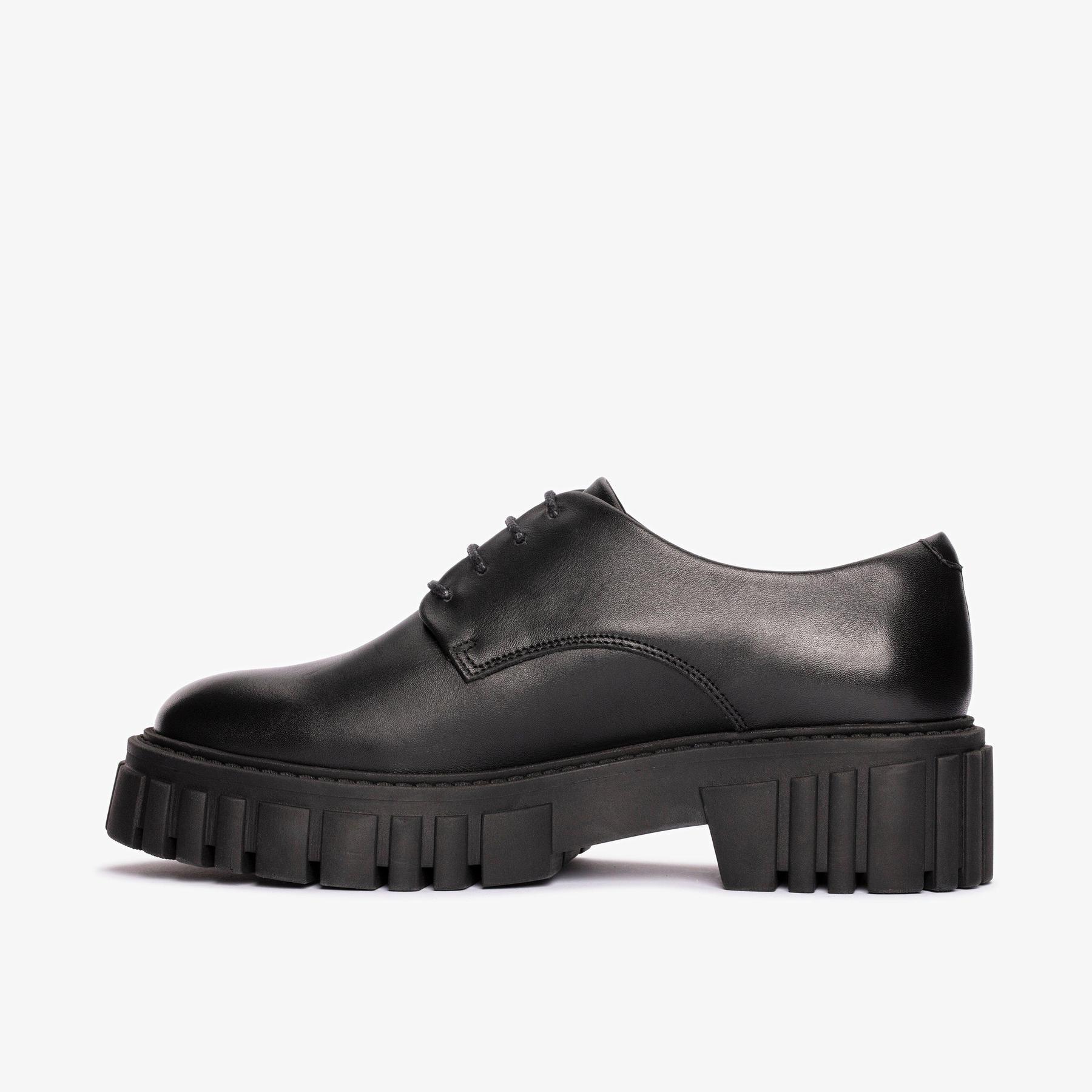 product/c/l/clarks_26178411_noir_2.jpg