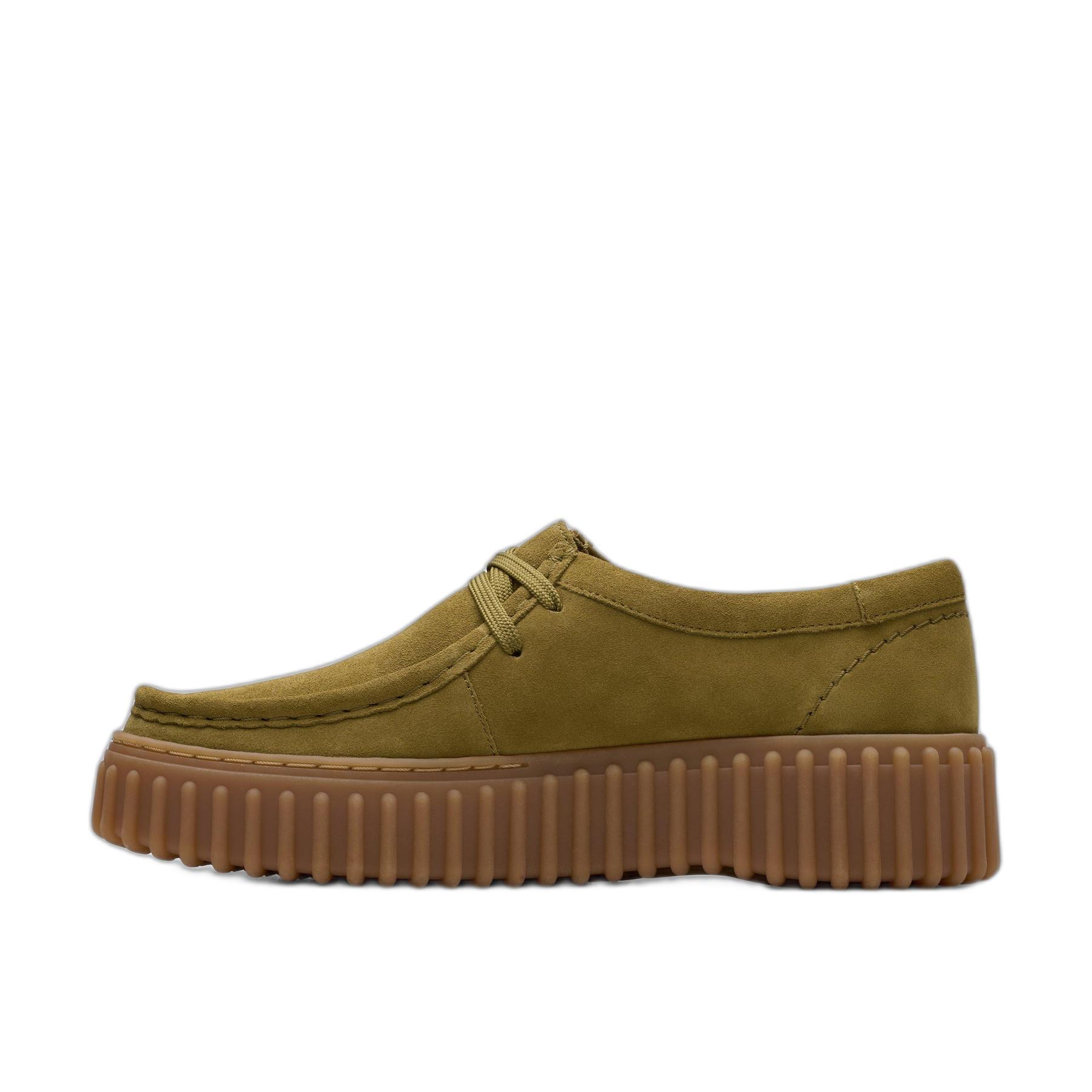 product/c/l/clarks_261845864030_olive-suede_2.jpg