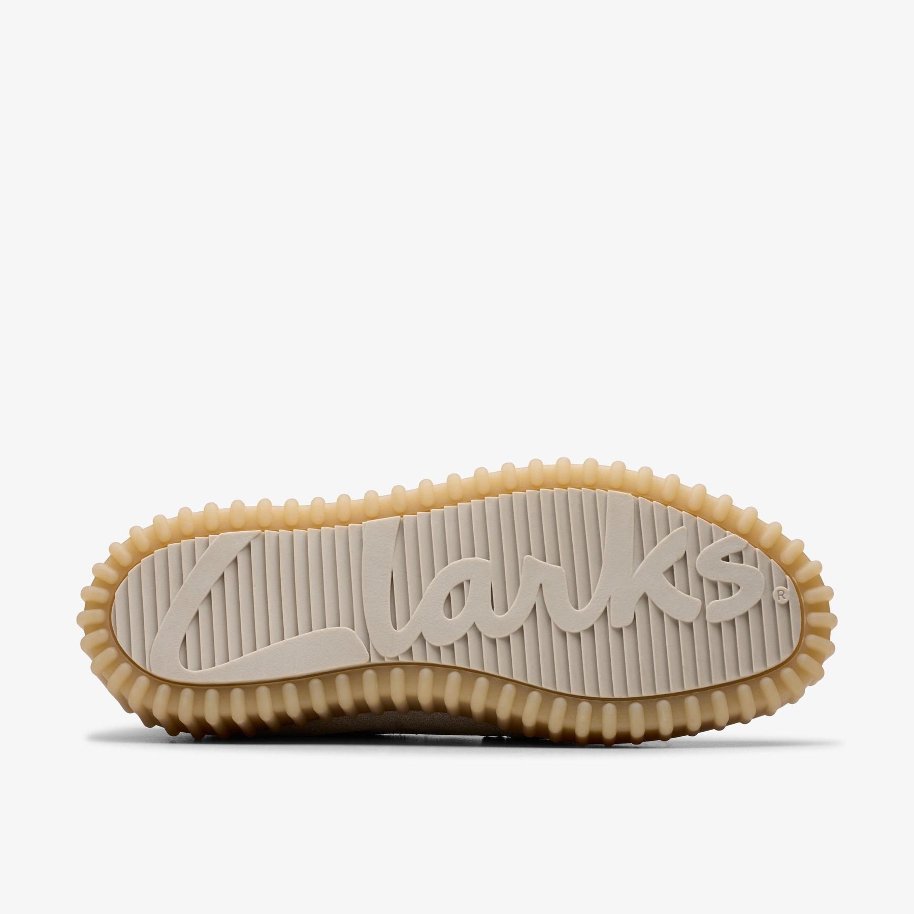 product/c/l/clarks_26184587_silver_3.jpg