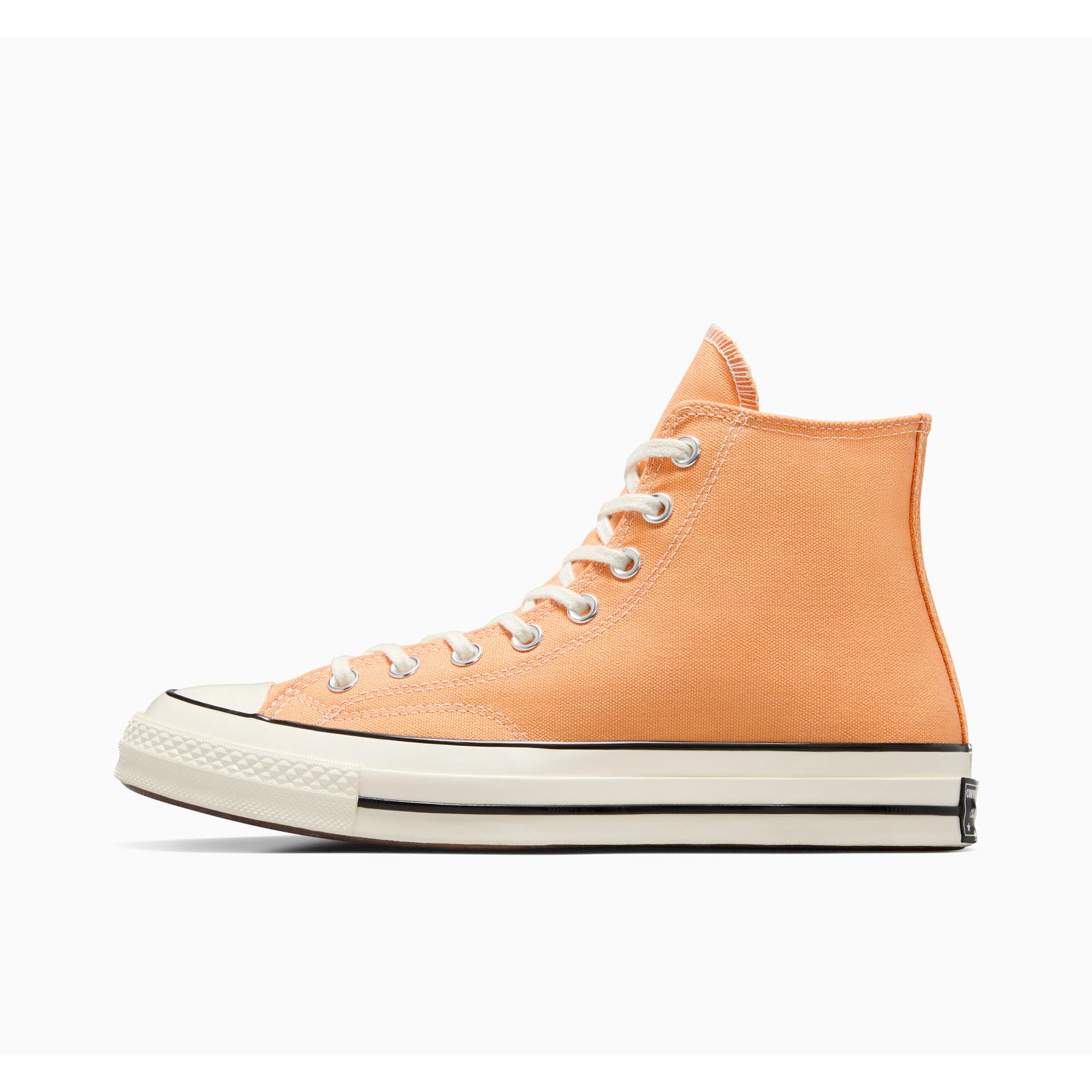 product/c/o/converse_a05583c_orange_2.jpg