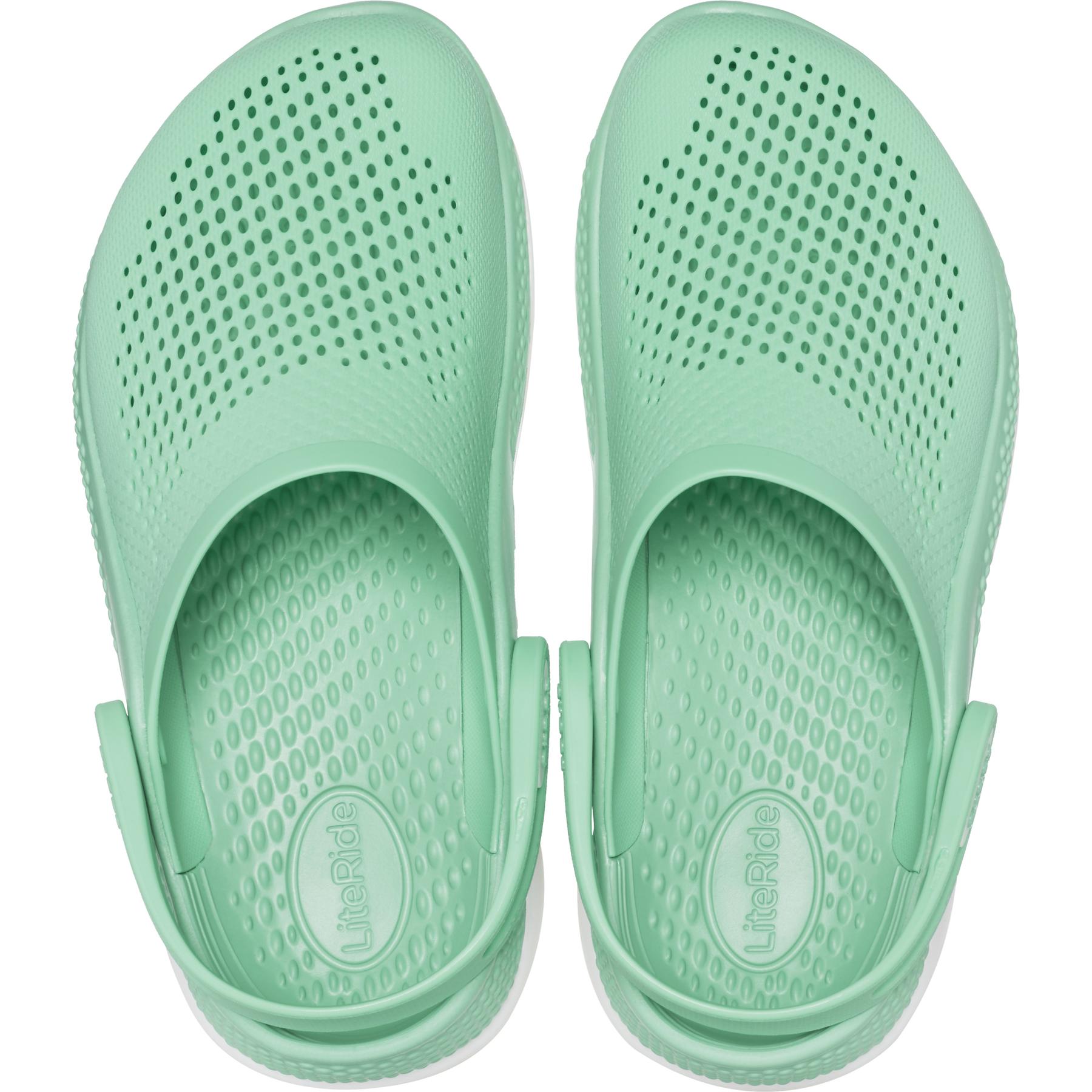 product/c/r/crocs_206708-3ug_2_s23.jpg