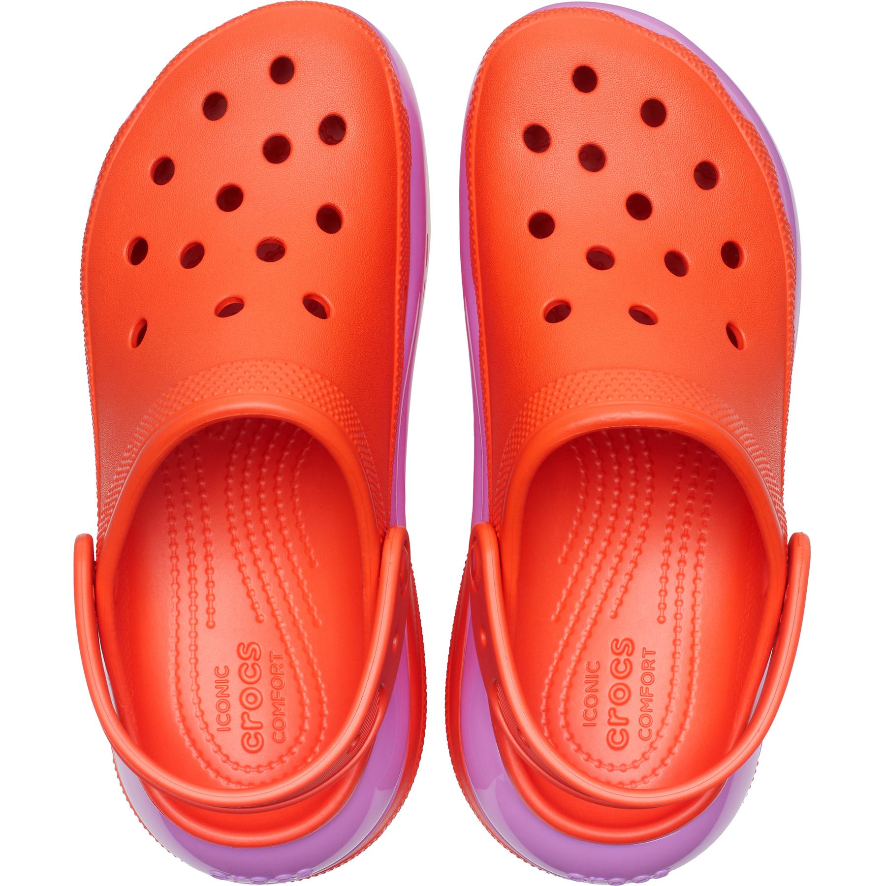 product/c/r/crocs_207988-84j_lava_5.jpg