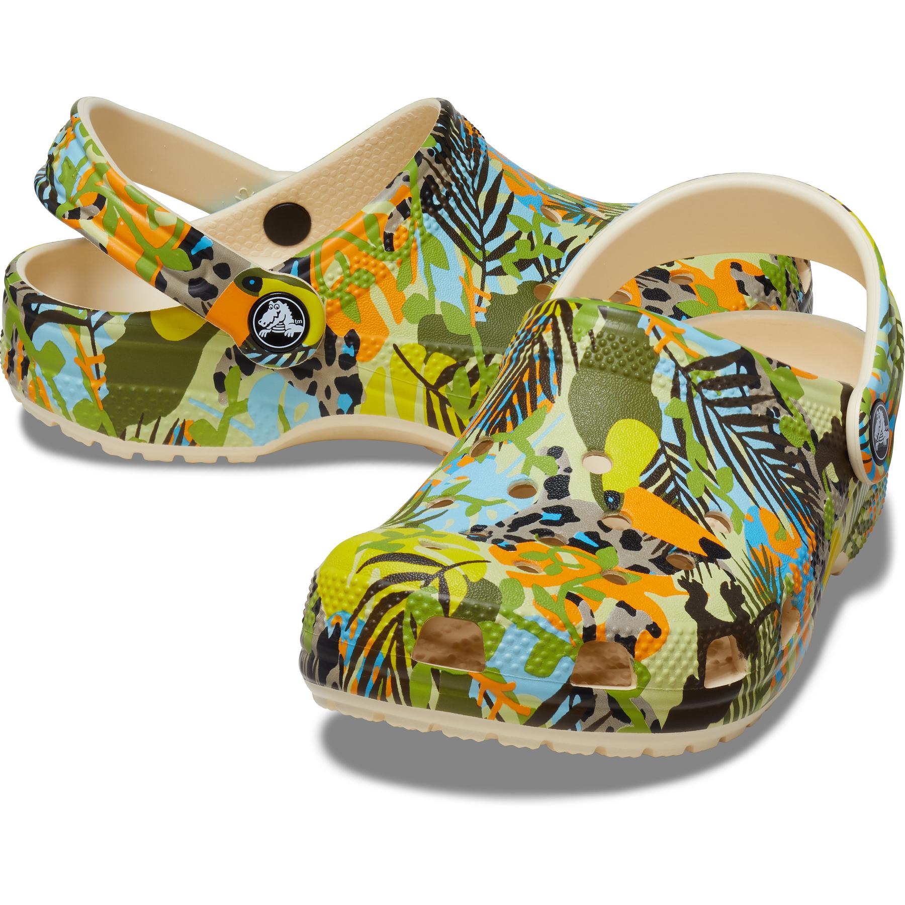 product/c/r/crocs_208573-1fr_1-q325.jpg