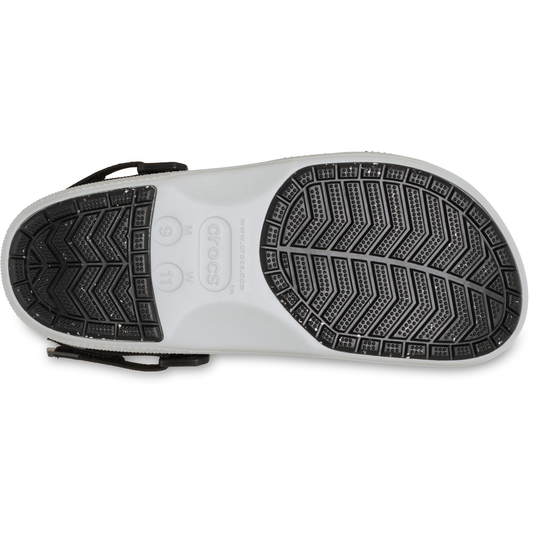 product/c/r/crocs_211287-001_3-q325.jpg