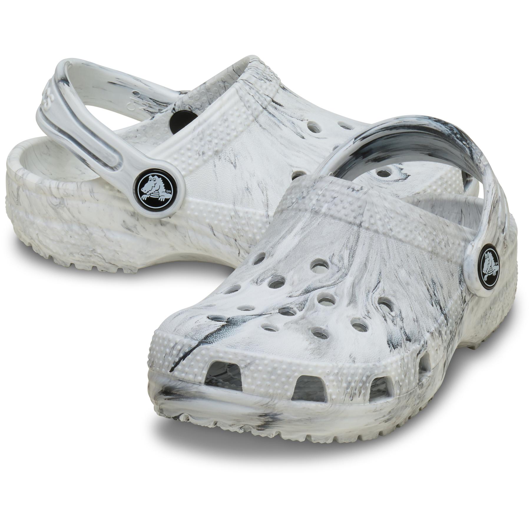 product/c/r/crocs_211618-1wz_1-q325.jpg