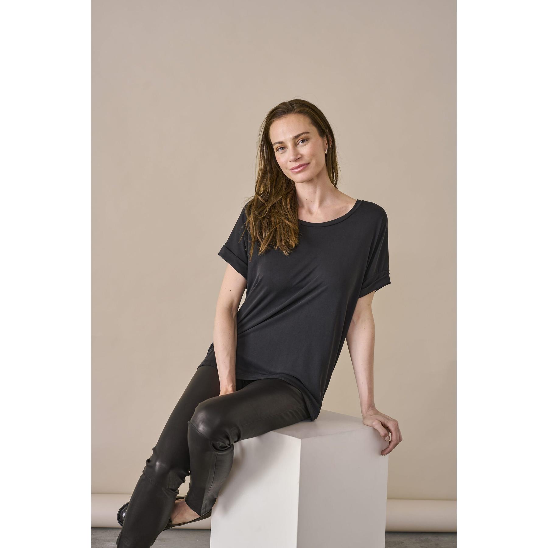 product/c/u/culture_50103468-5100199_black-wash_4.jpg