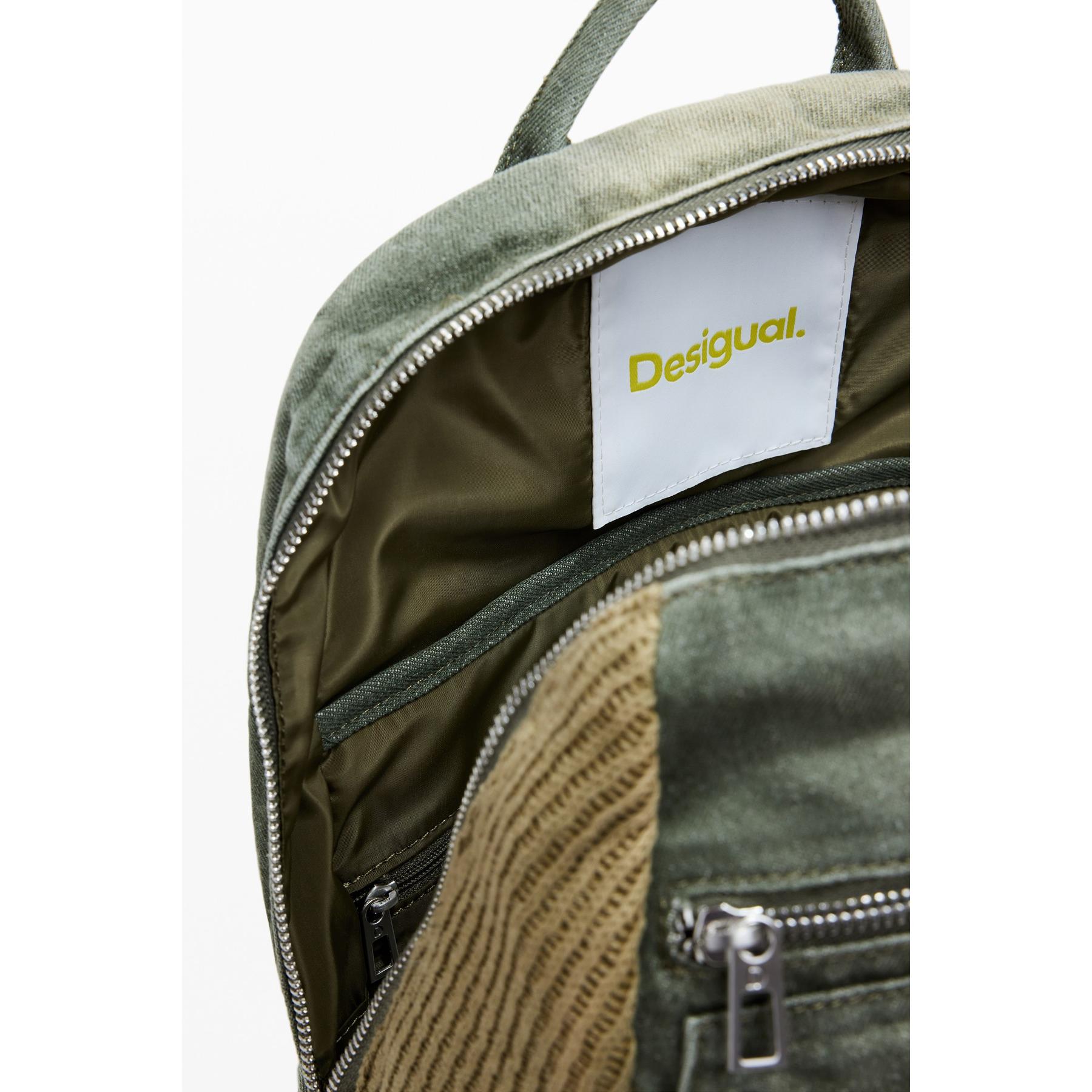product/d/e/desigual_25wakd01-4092_gris_4.jpg