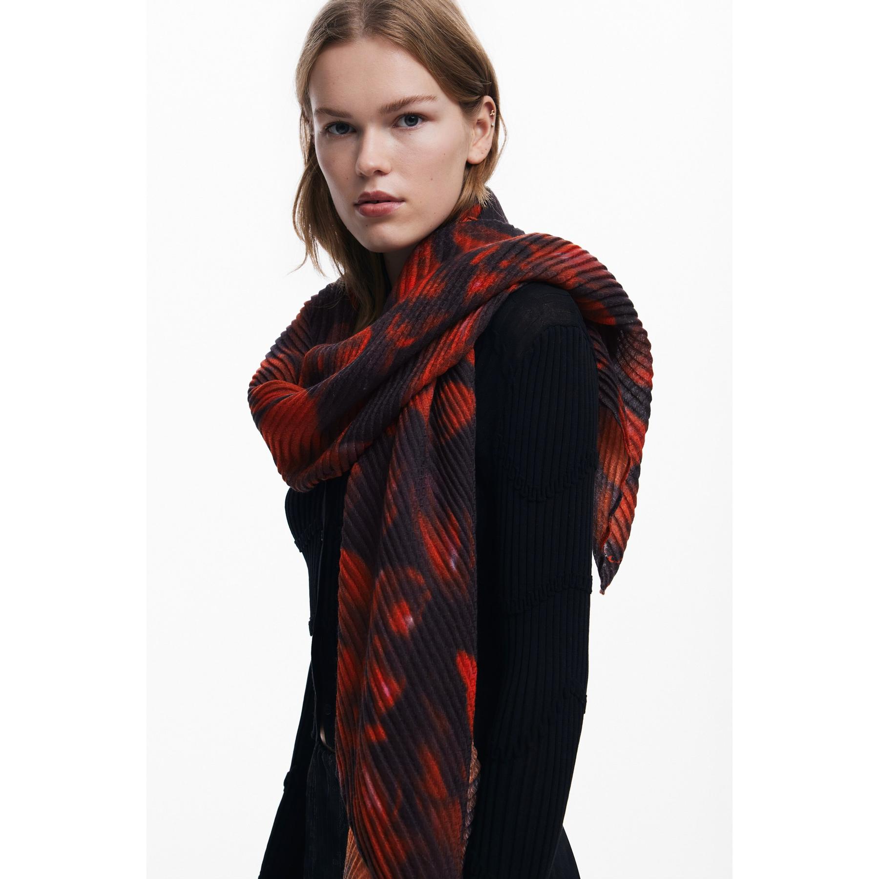 product/d/e/desigual_25wawa17-2000_rouge-noir_3.jpg