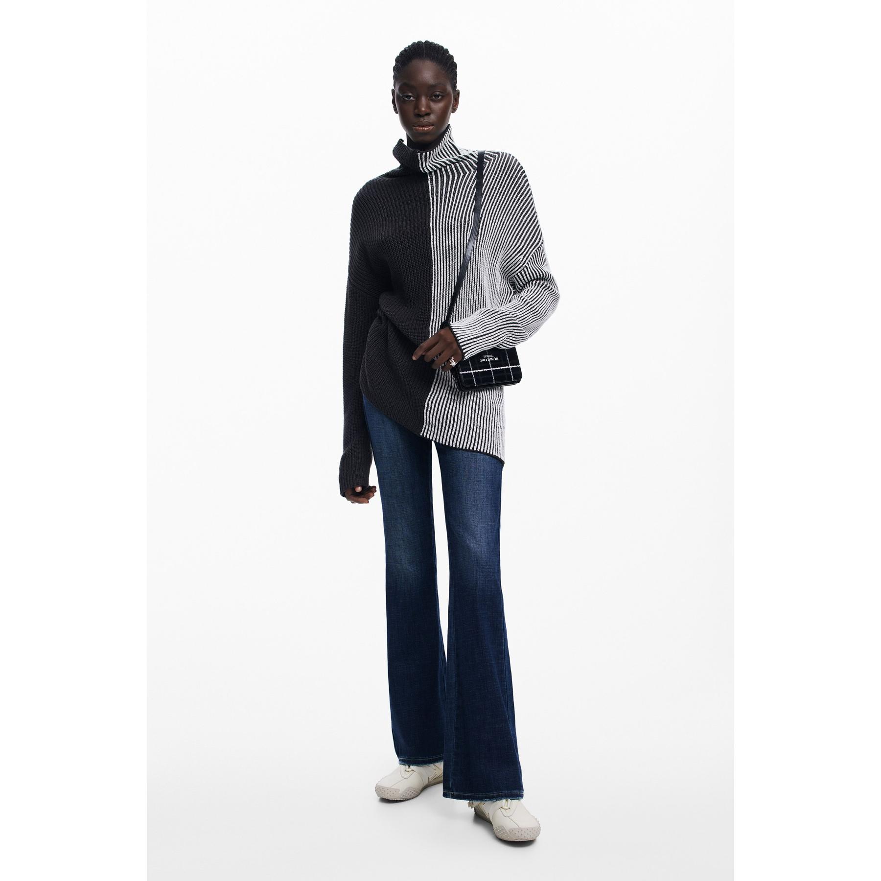 product/d/e/desigual_25wwjf27-2003_noir-gris_3.jpg