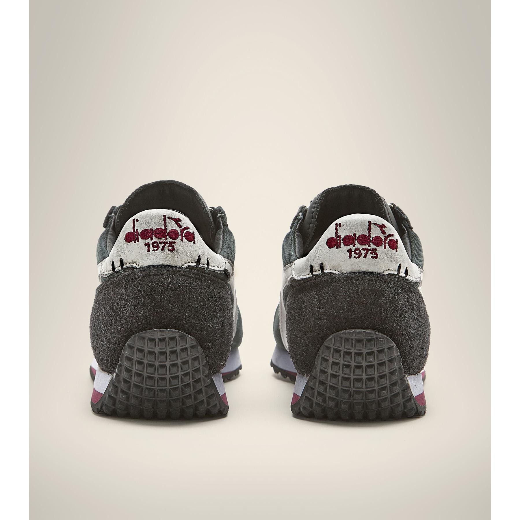 product/d/i/diadora_201.174736-80004_encre-noir_3.jpg