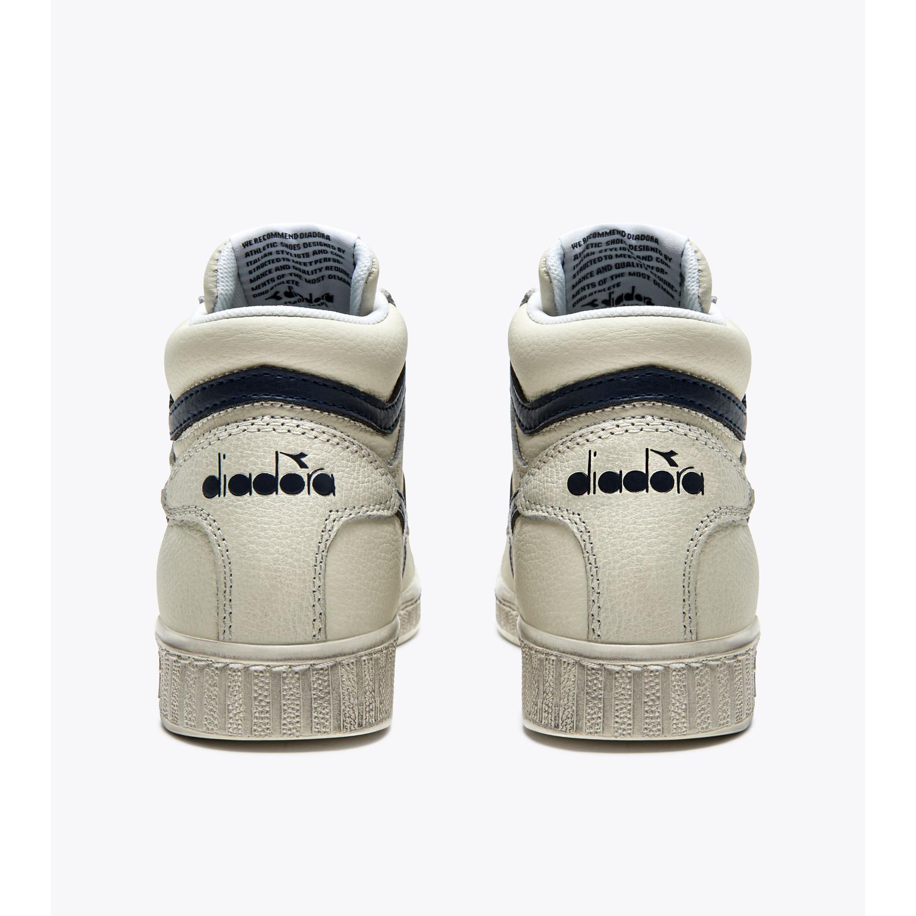 product/d/i/diadora_501.178300-c5262_2.jpg