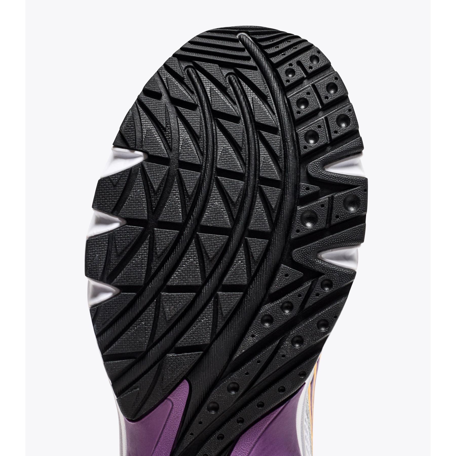 product/d/i/diadora_501.180418-c9210_3.jpg