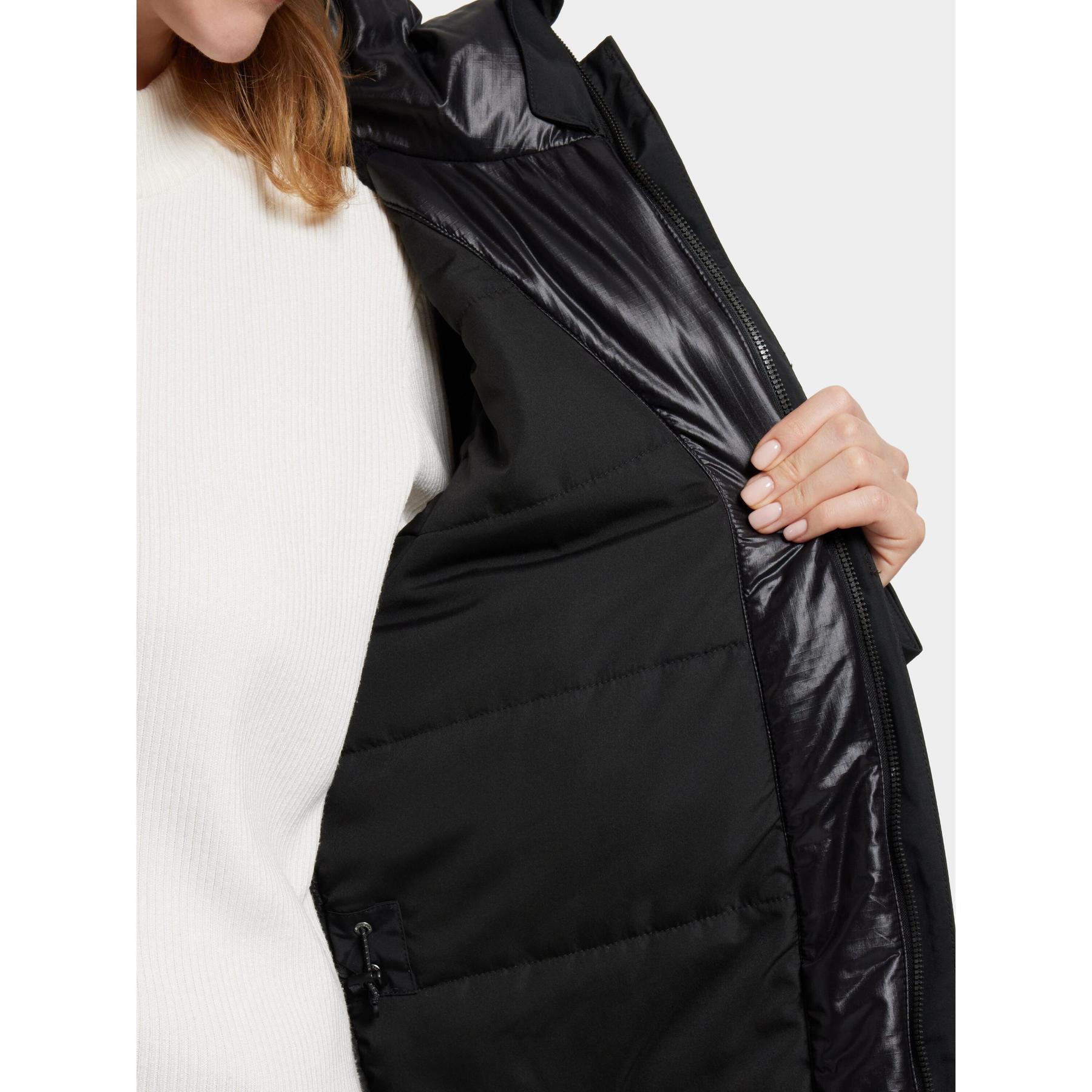 product/d/i/didriksons_504846-060_black_9.jpg