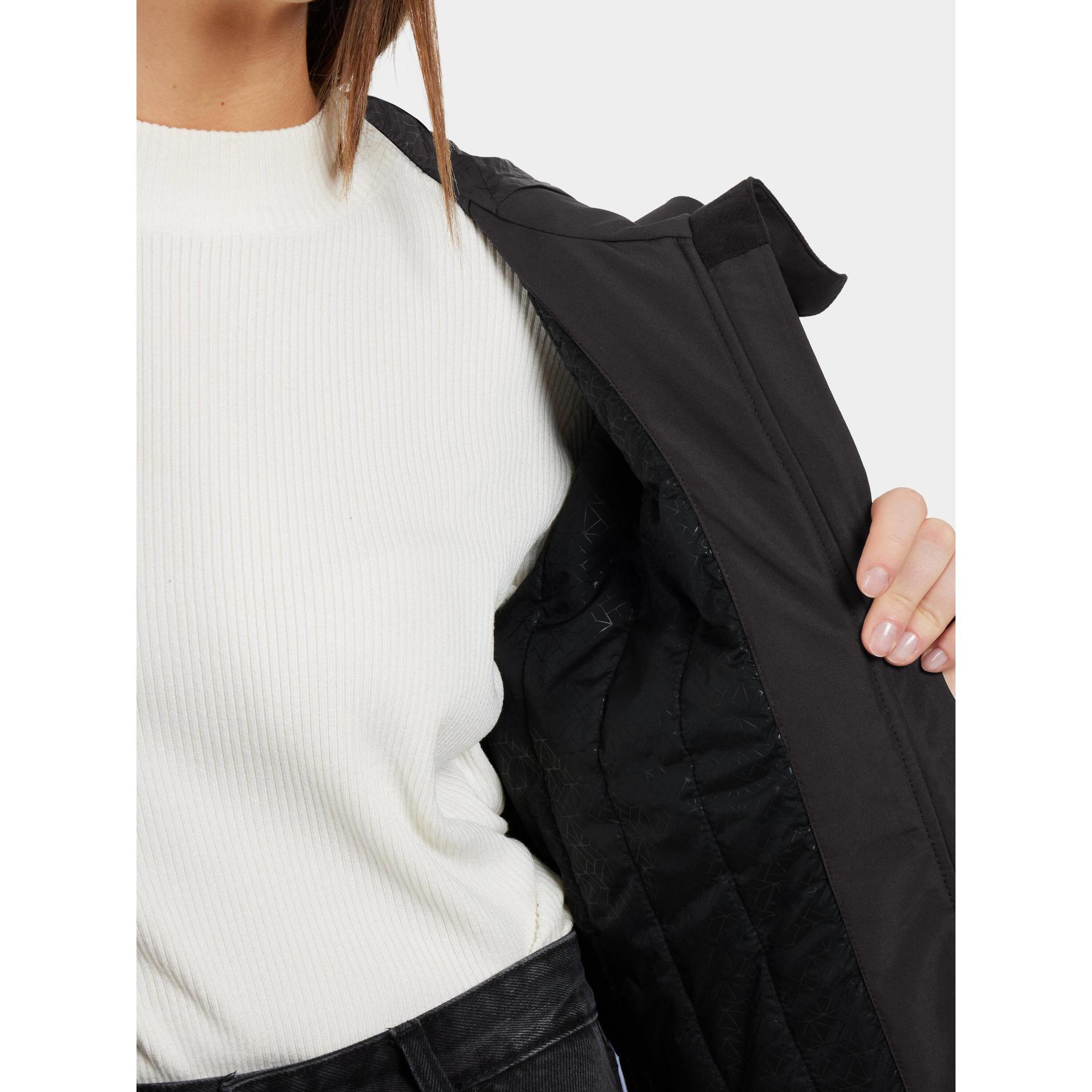 product/d/i/didriksons_505480-060_black_9.jpg