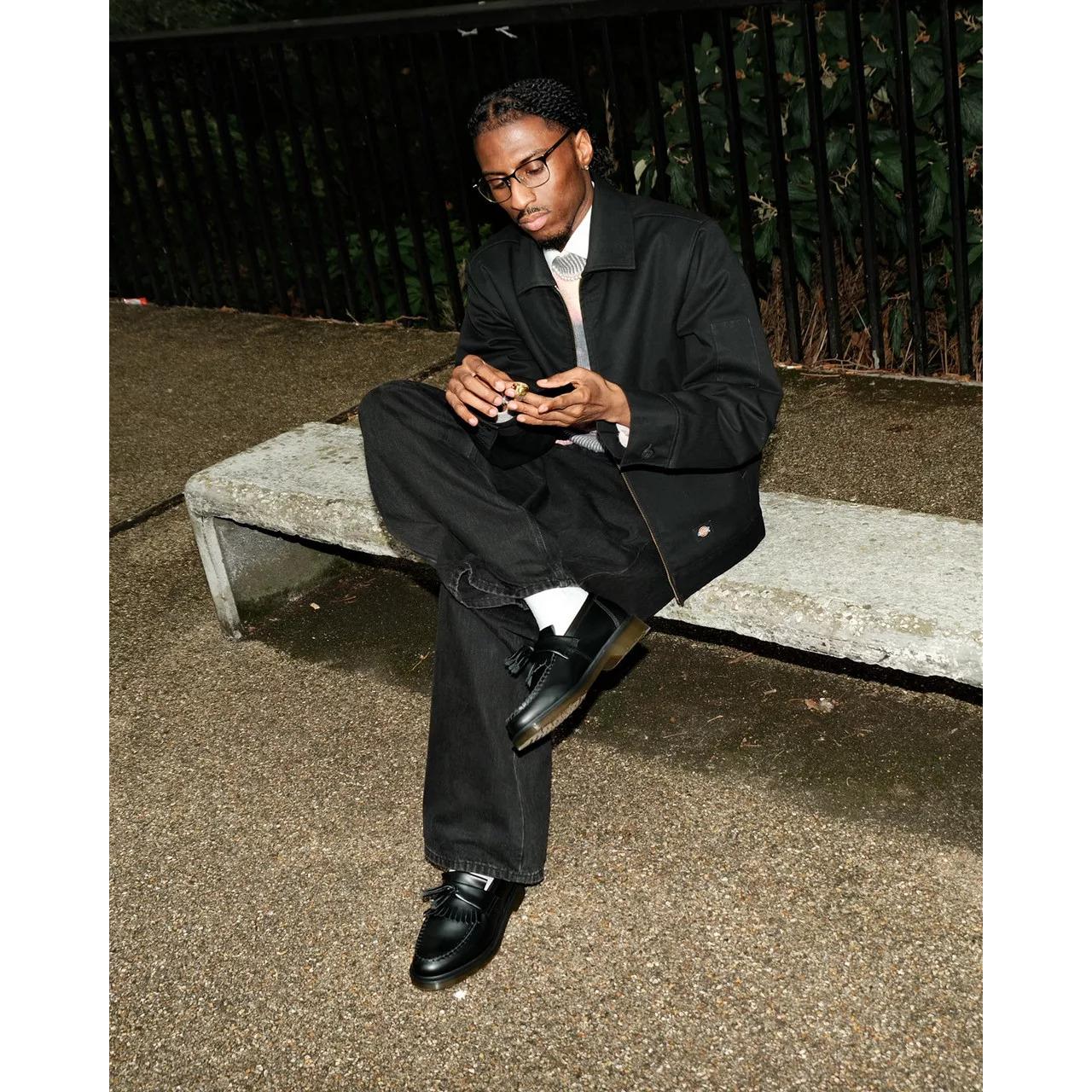 product/d/r/dr-martens_14573001_noir_4.jpg