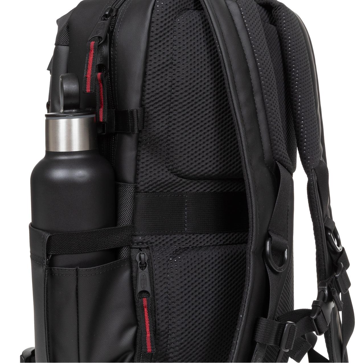 product/e/a/eastpak_ek00091d3w8_cnnct-top-black_1.jpg