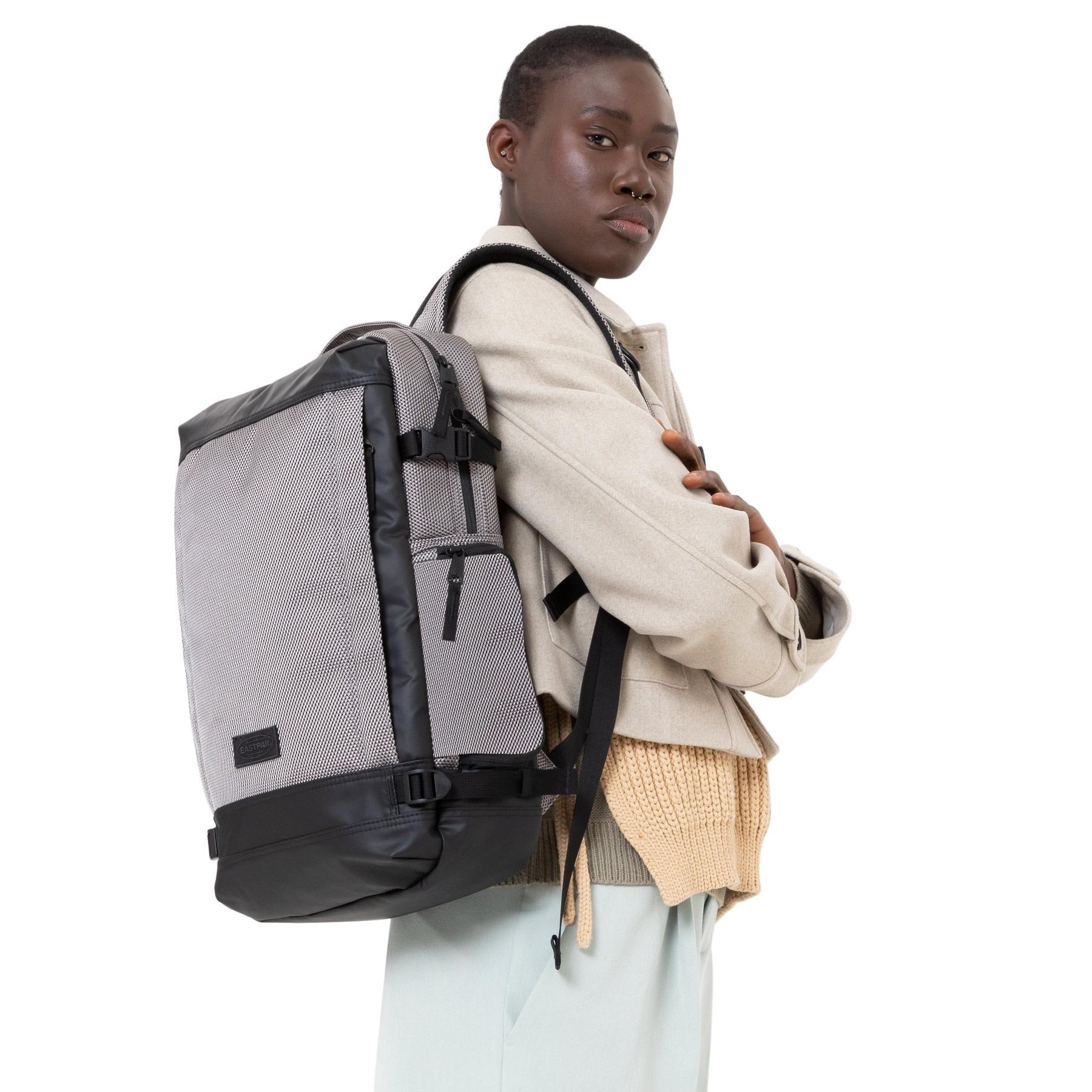 product/e/a/eastpak_ek00091du55_1.jpg