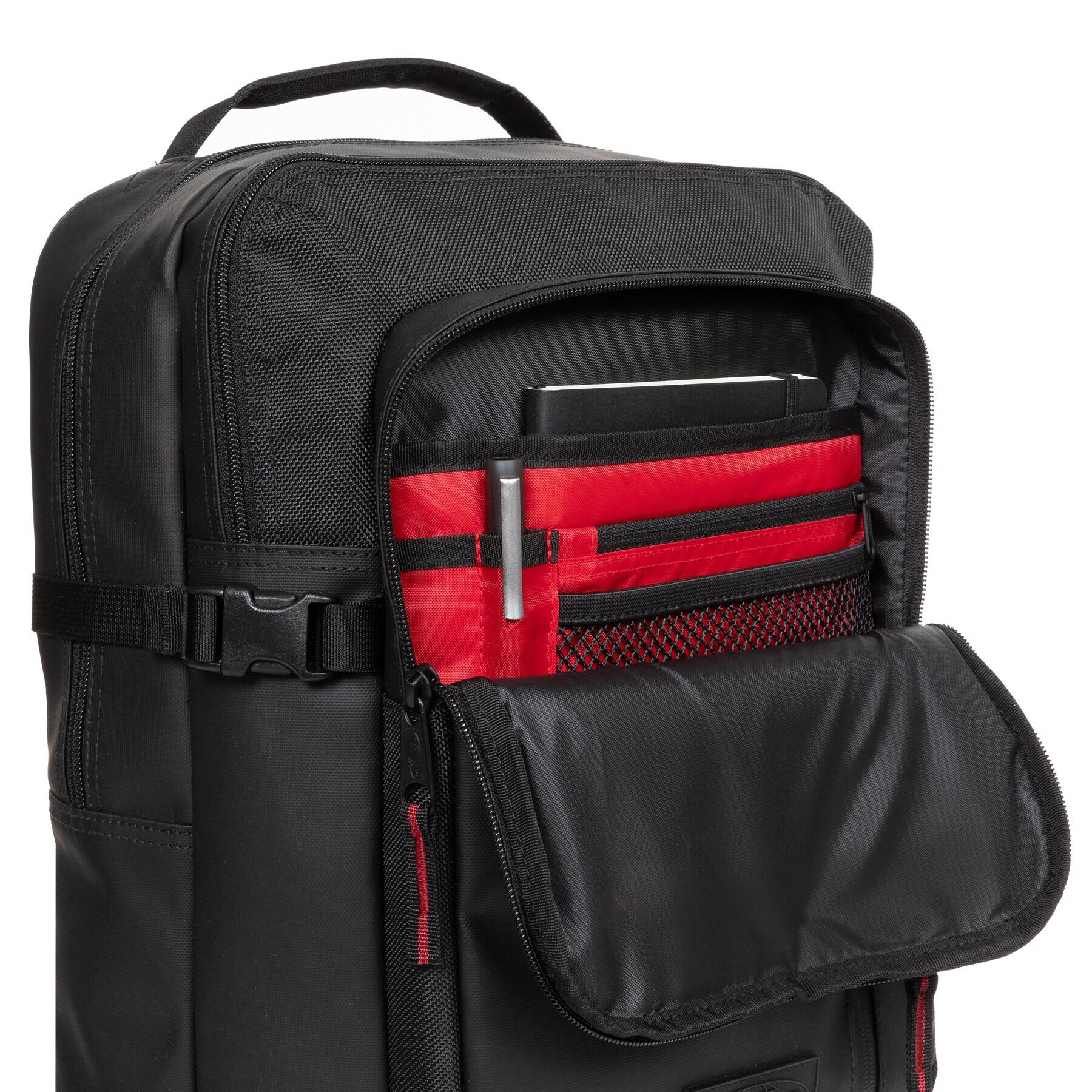 product/e/a/eastpak_ek00092d3w8_cnnct-top-black_5.jpg