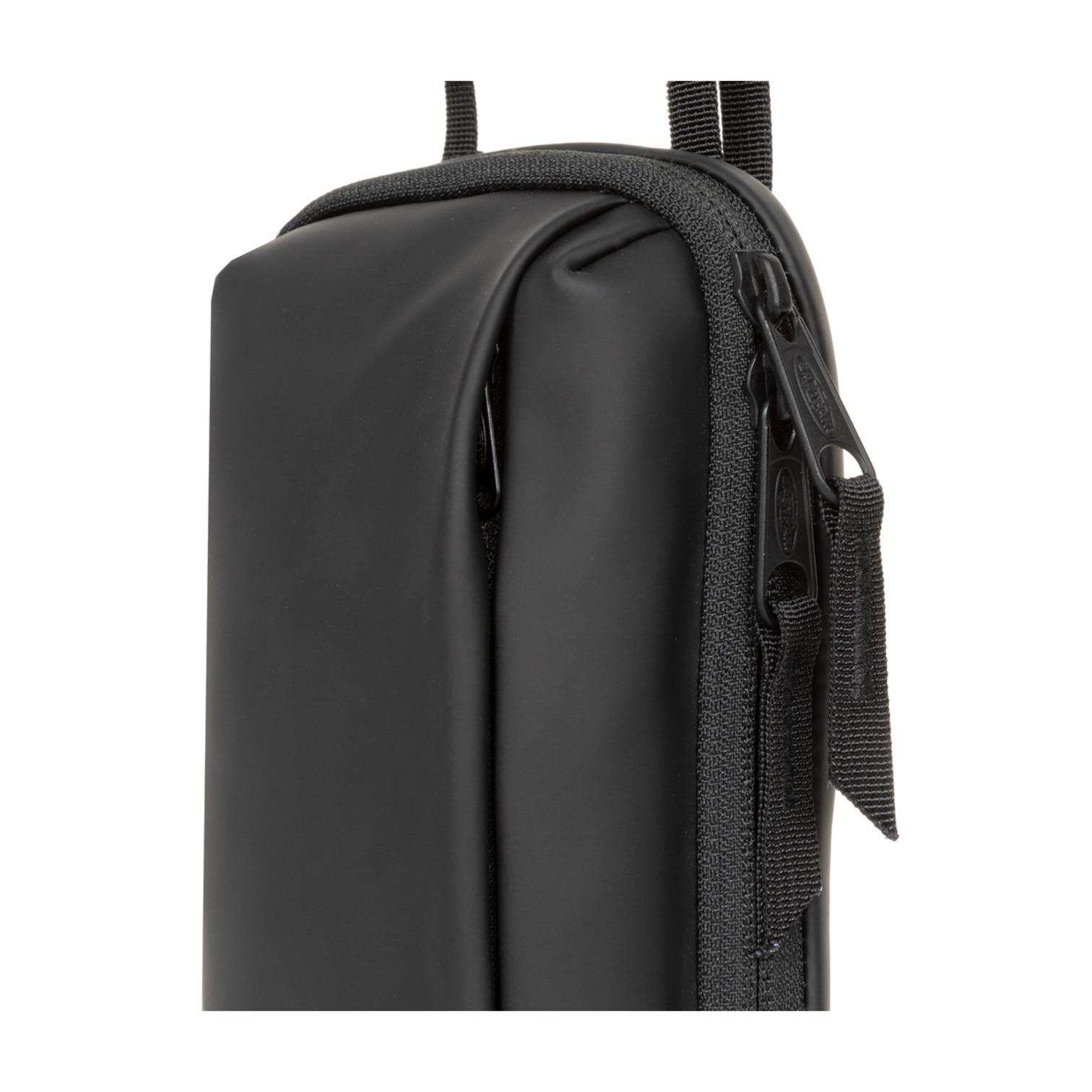 product/e/a/eastpak_ek0a5bec1f5_cnnct-f-matte-black_5.jpg