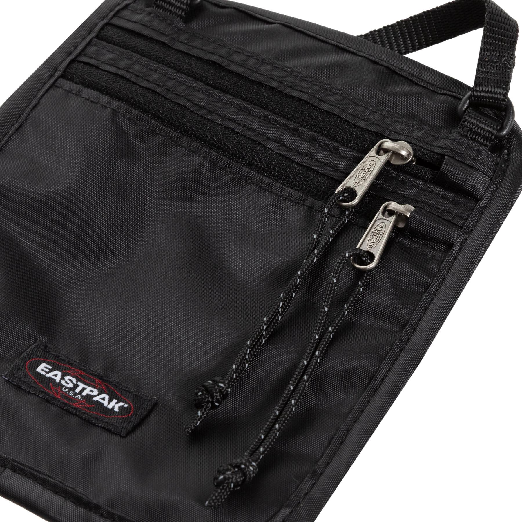 product/e/a/eastpak_ek0a5bgb008_008-black_2.jpg