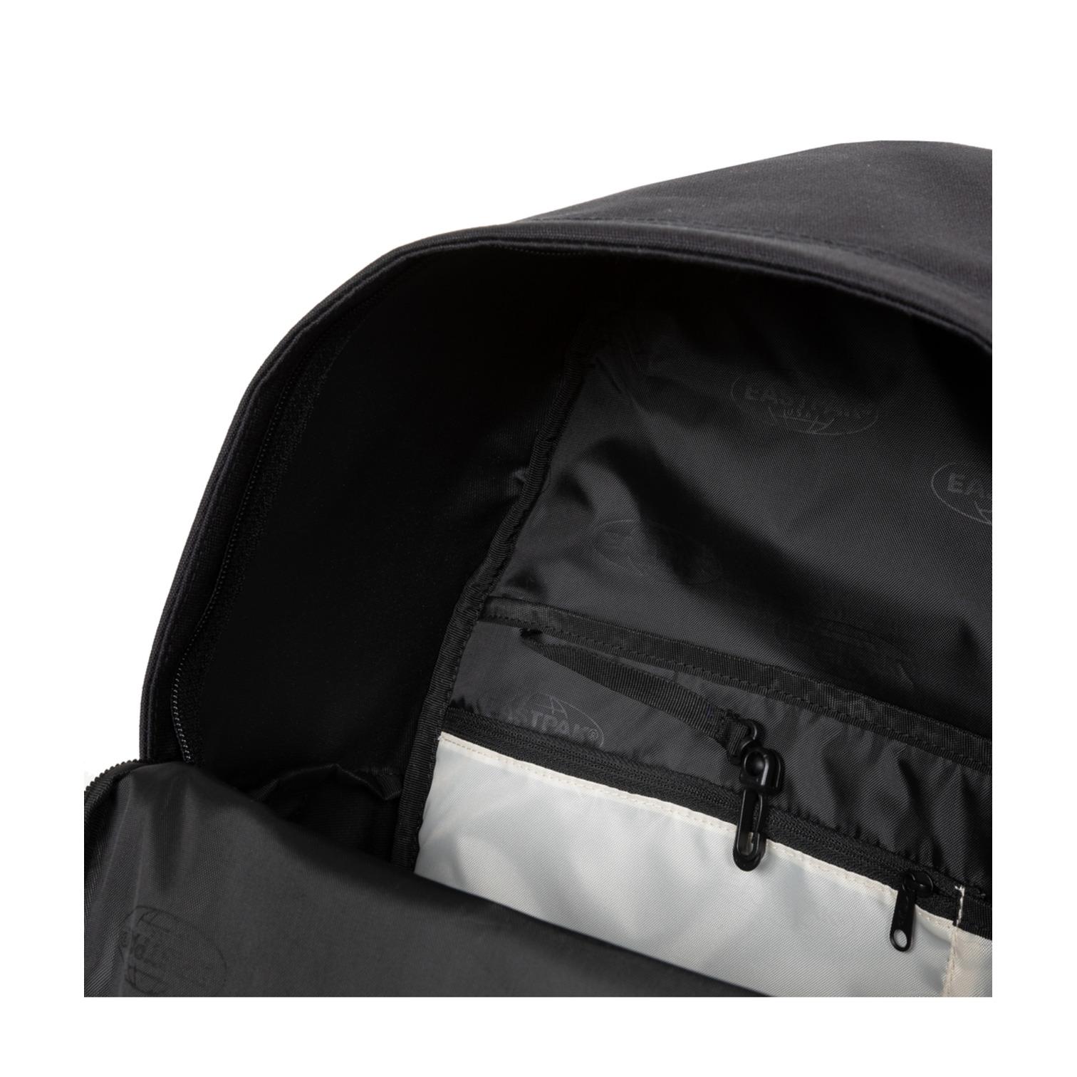 product/e/a/eastpak_ek0a5bkg4t6_on-black_10.jpg