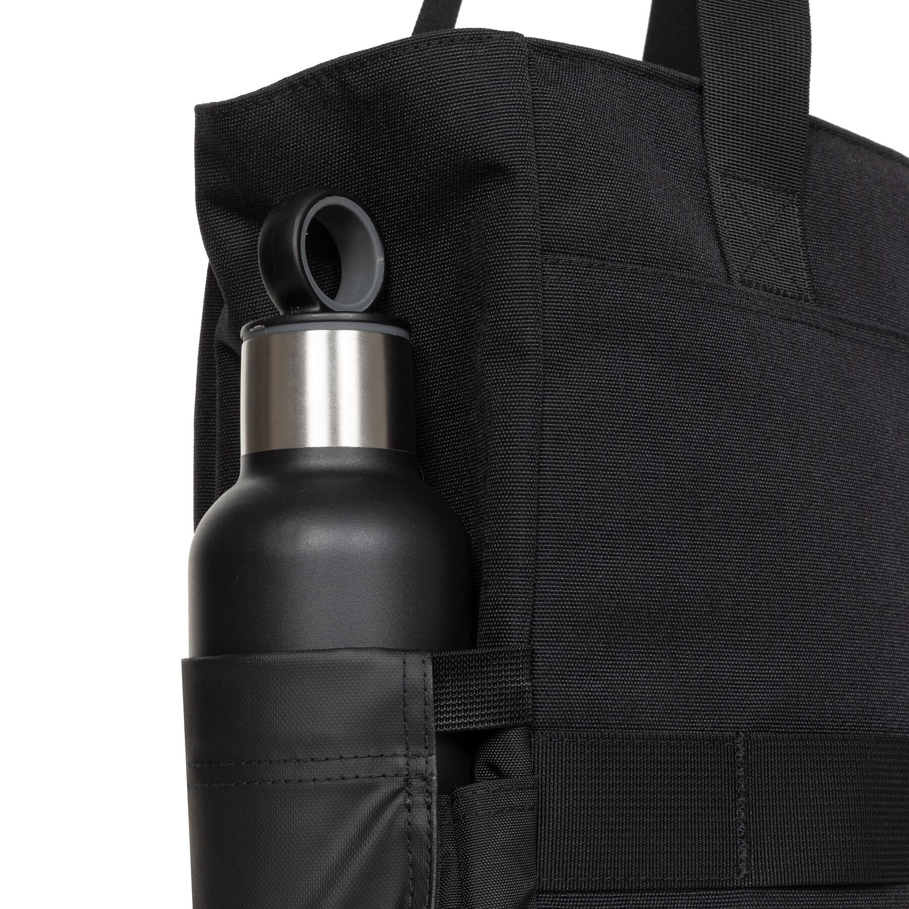 product/e/a/eastpak_ek0a5blj4t6_on-black_5.jpg