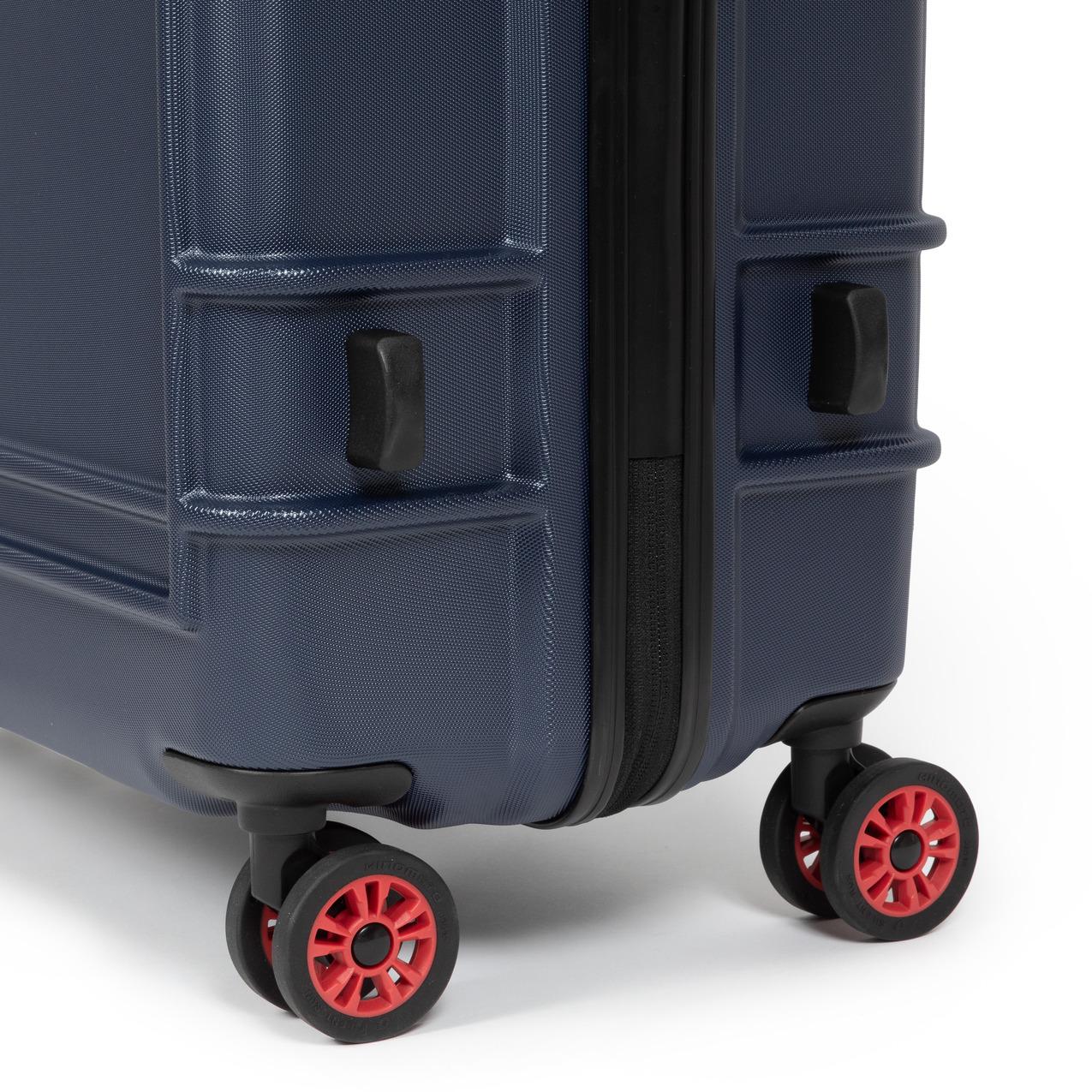 product/e/a/eastpak_ek0a5blq3w0_marine-navy_10.jpg