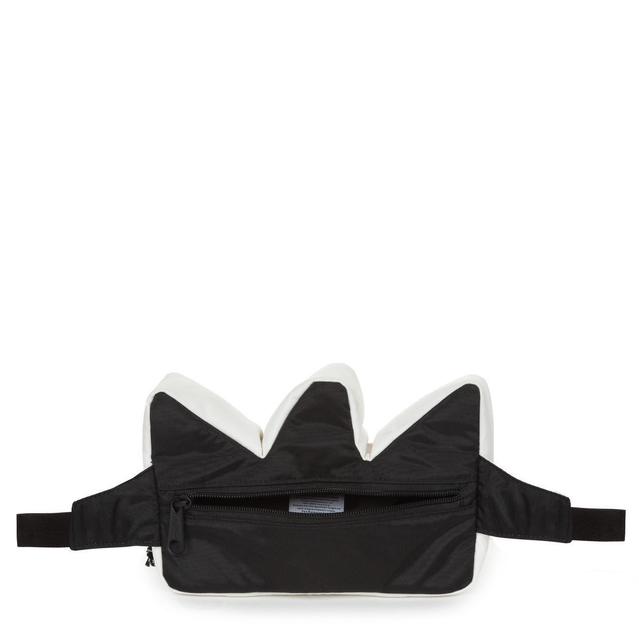 product/e/a/eastpak_ek0a5bmd4y7_basquiat-crown_3.jpg