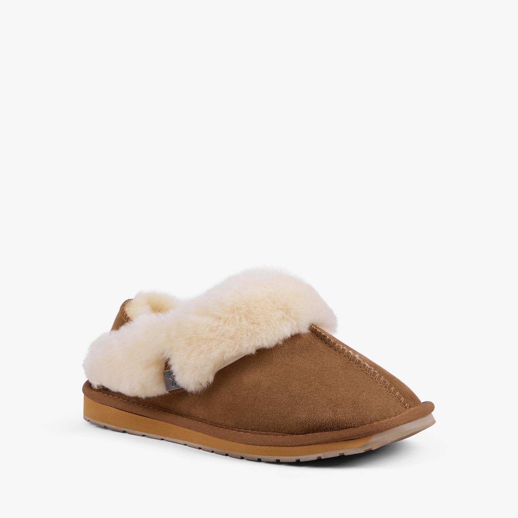 product/e/m/emu-australia_wp11866-ches_chestnut_2.jpg