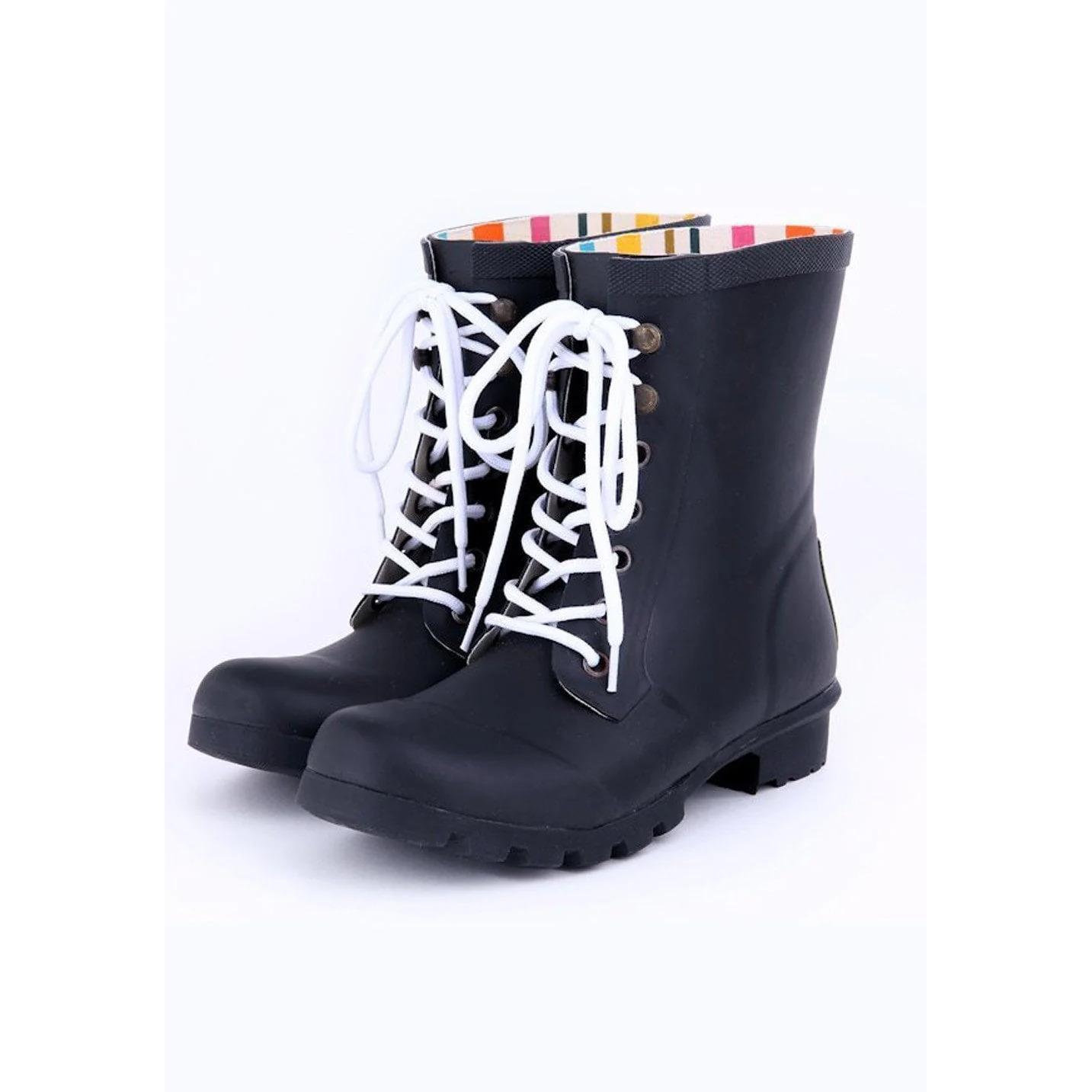 product/e/v/evercreatures_bottes-beret-noir_noir_2.jpg