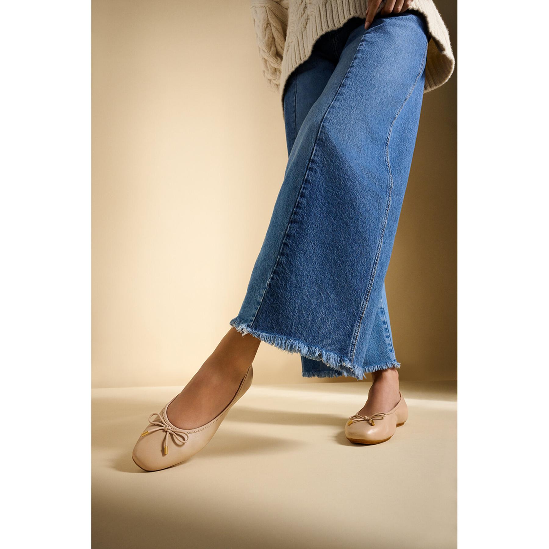 product/f/i/fitflop_hx8-b41_classic-beige_8.jpg