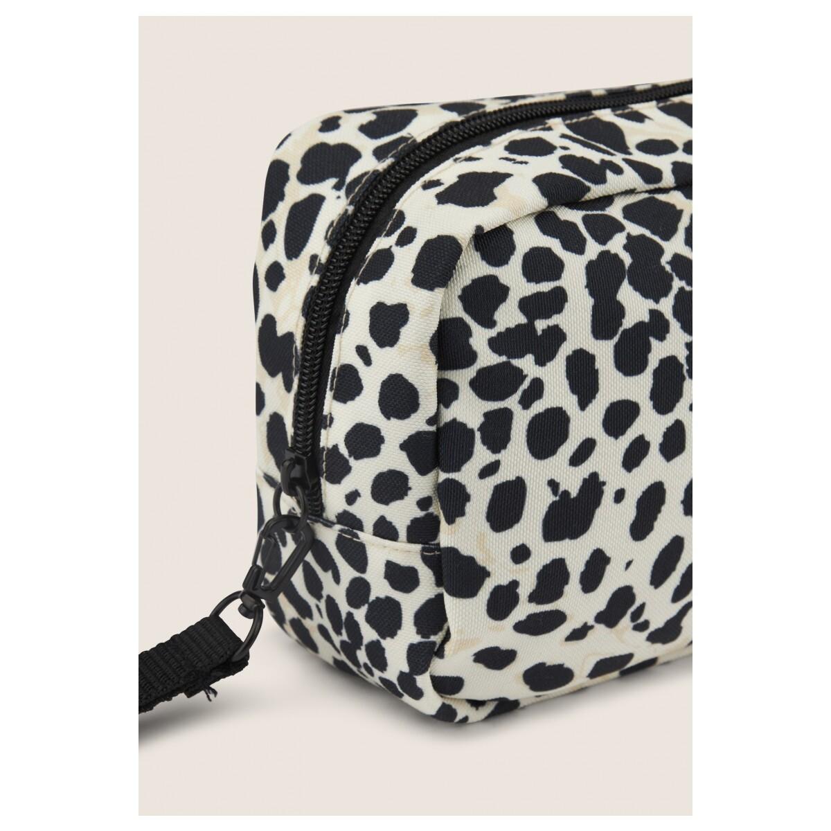 product/f/r/freddy_btallover-ani119_leopard-animalier-on-white_6.jpg