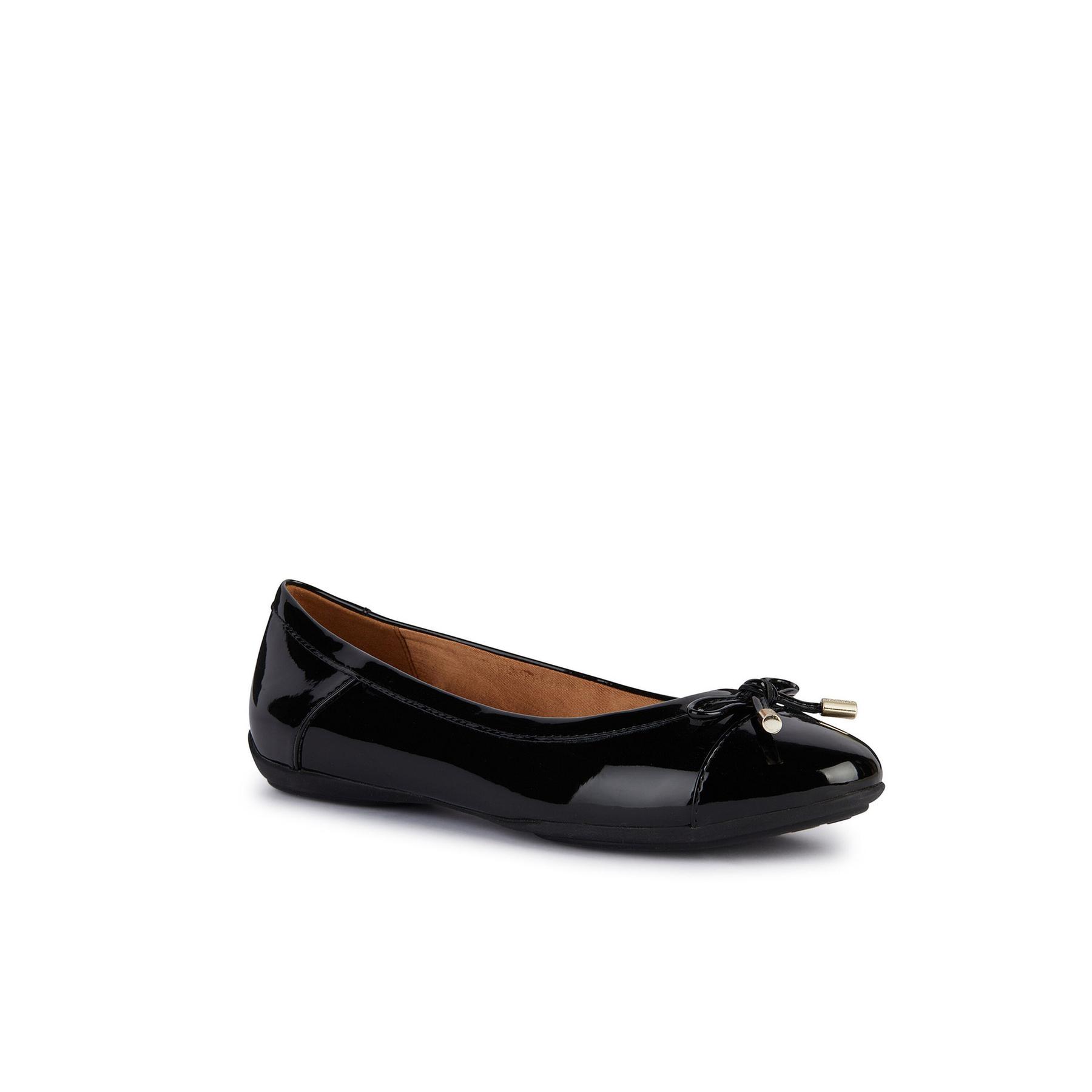 product/g/e/geox_d16y7c_000hh_c9999_black_2.jpg