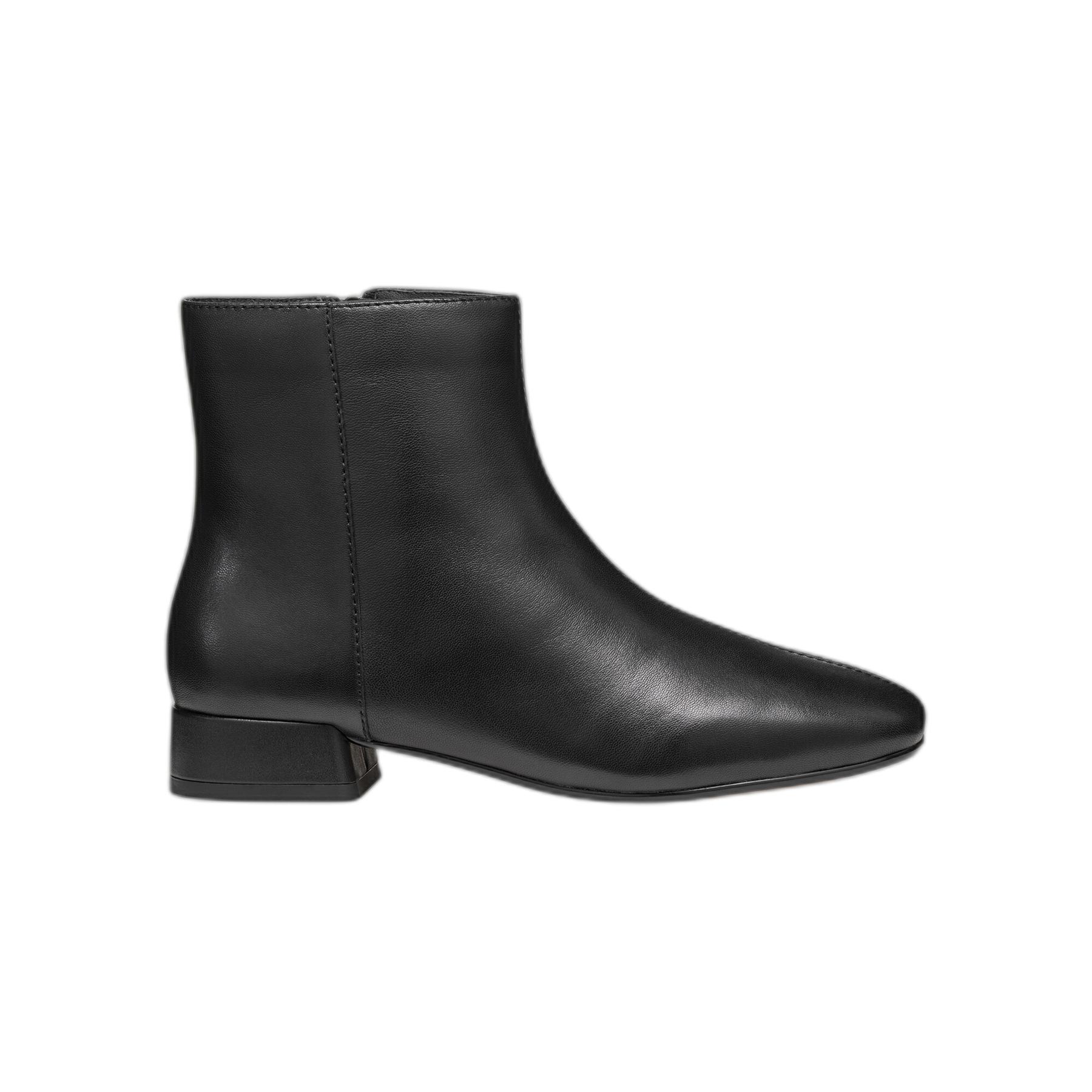product/g/e/geox_d561na_000tu_c9999_black_1.jpg