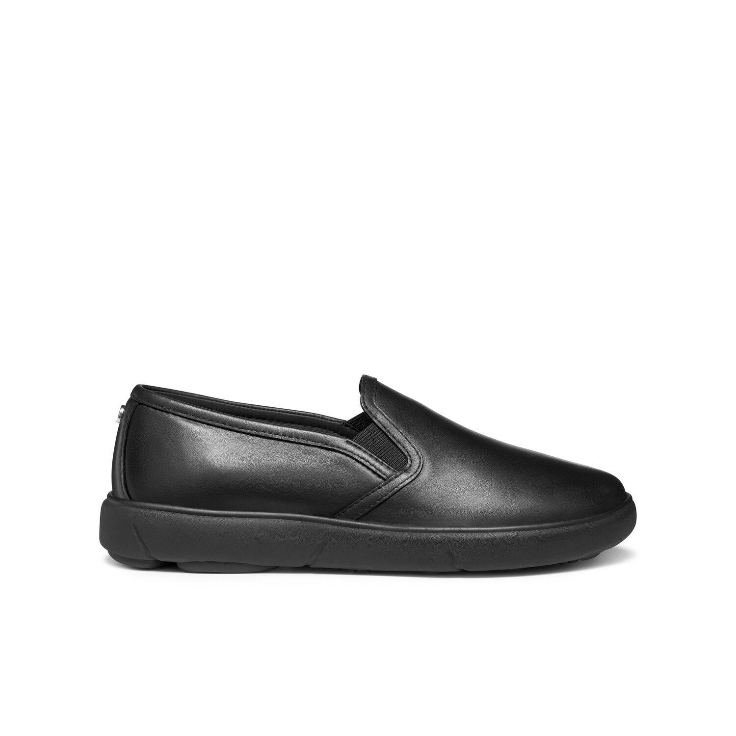 product/g/e/geox_d563tc_00085_c9999_black_1.jpg