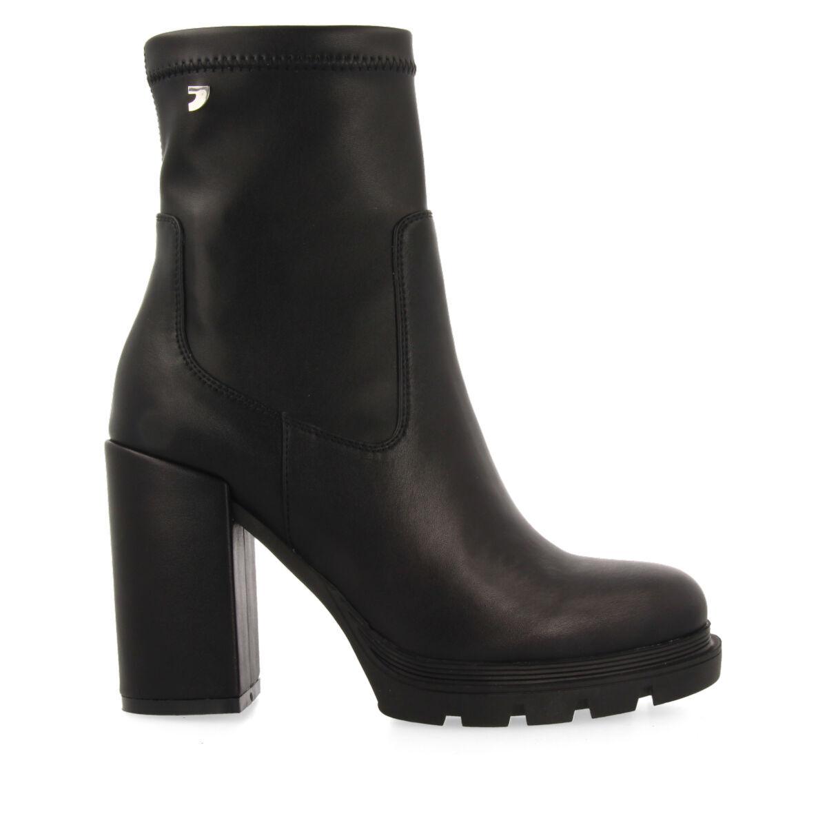 product/g/i/gioseppo_67452-p-negro_0.jpg