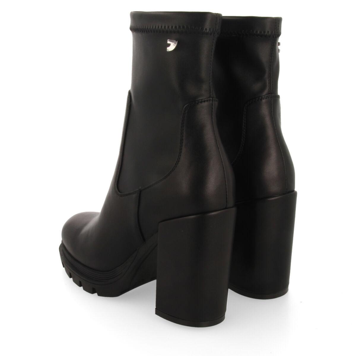 product/g/i/gioseppo_67452-p-negro_2.jpg