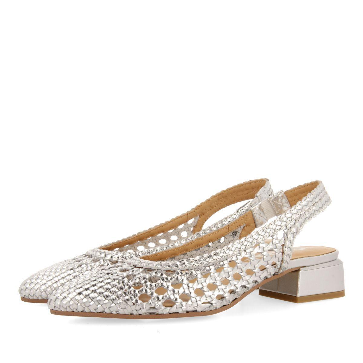 product/g/i/gioseppo_71185-p-plata_1-x.jpg