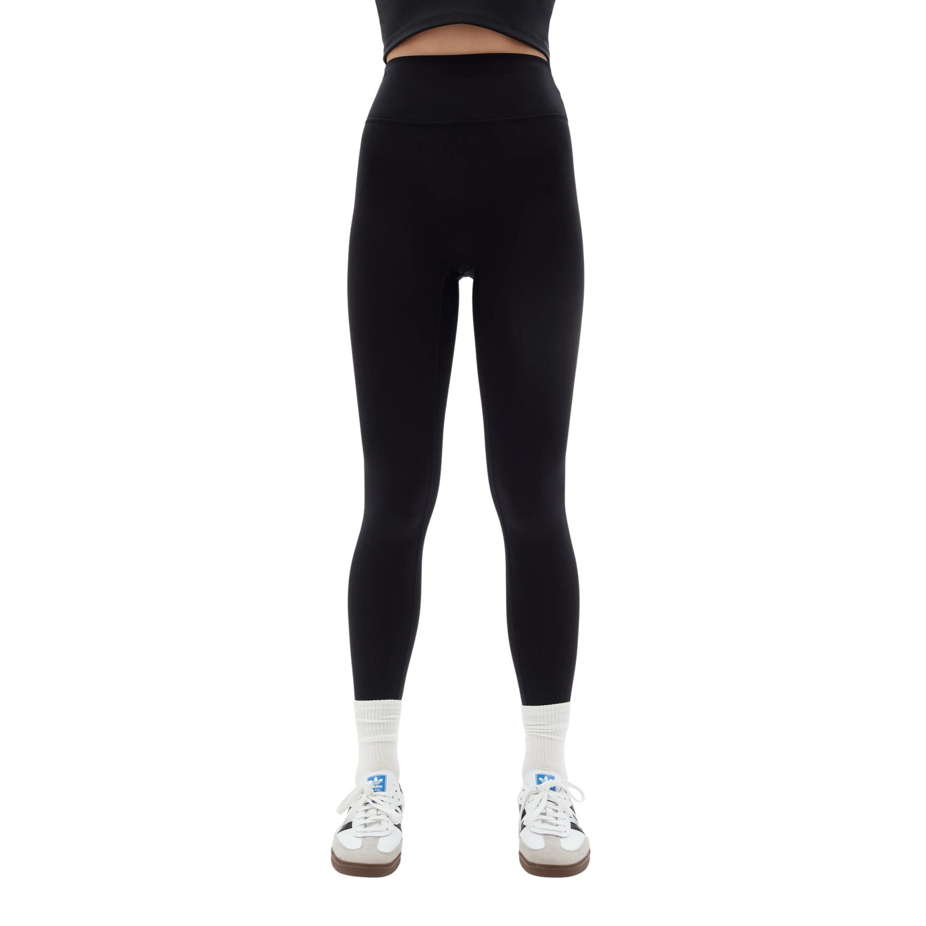 product/g/i/girlfriend-collective_4015-jb_black_1.jpg