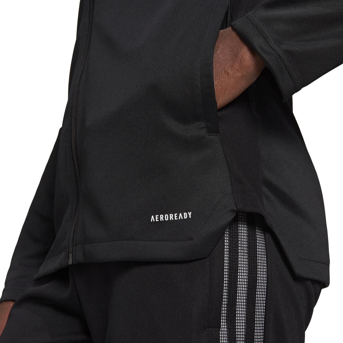 product/g/m/gm7307_app_on-model_detail-1_white.jpg