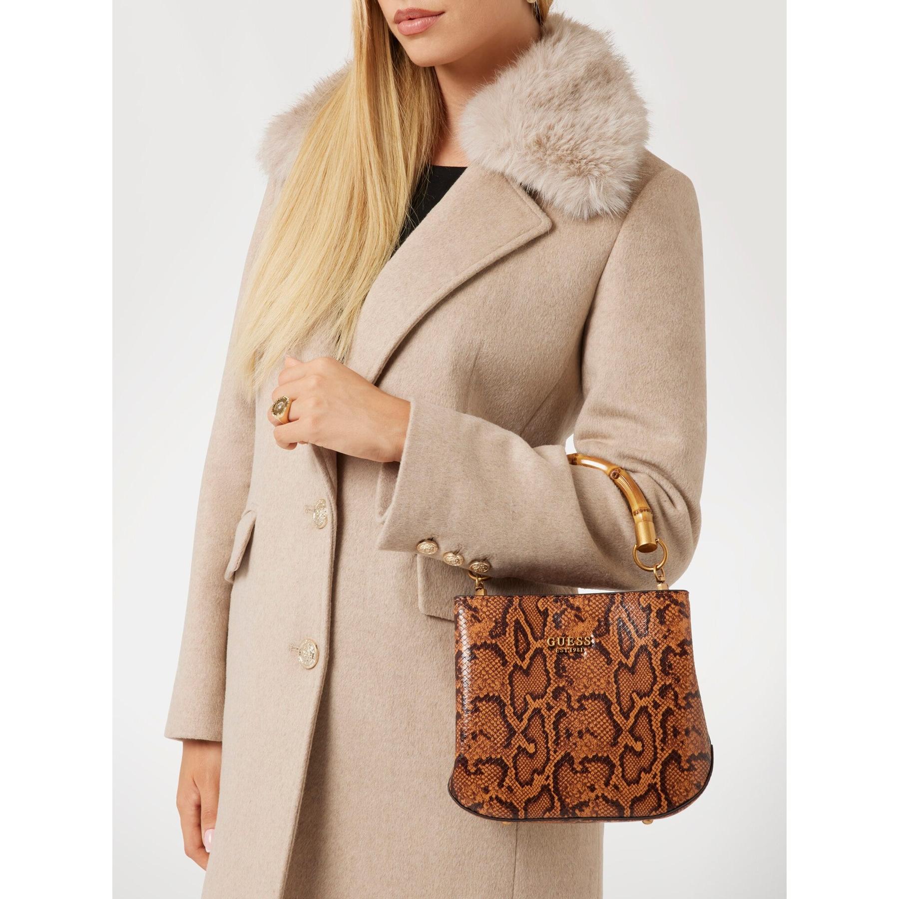 product/g/u/guess_hwkp95-15010-amb_amber_3.jpg