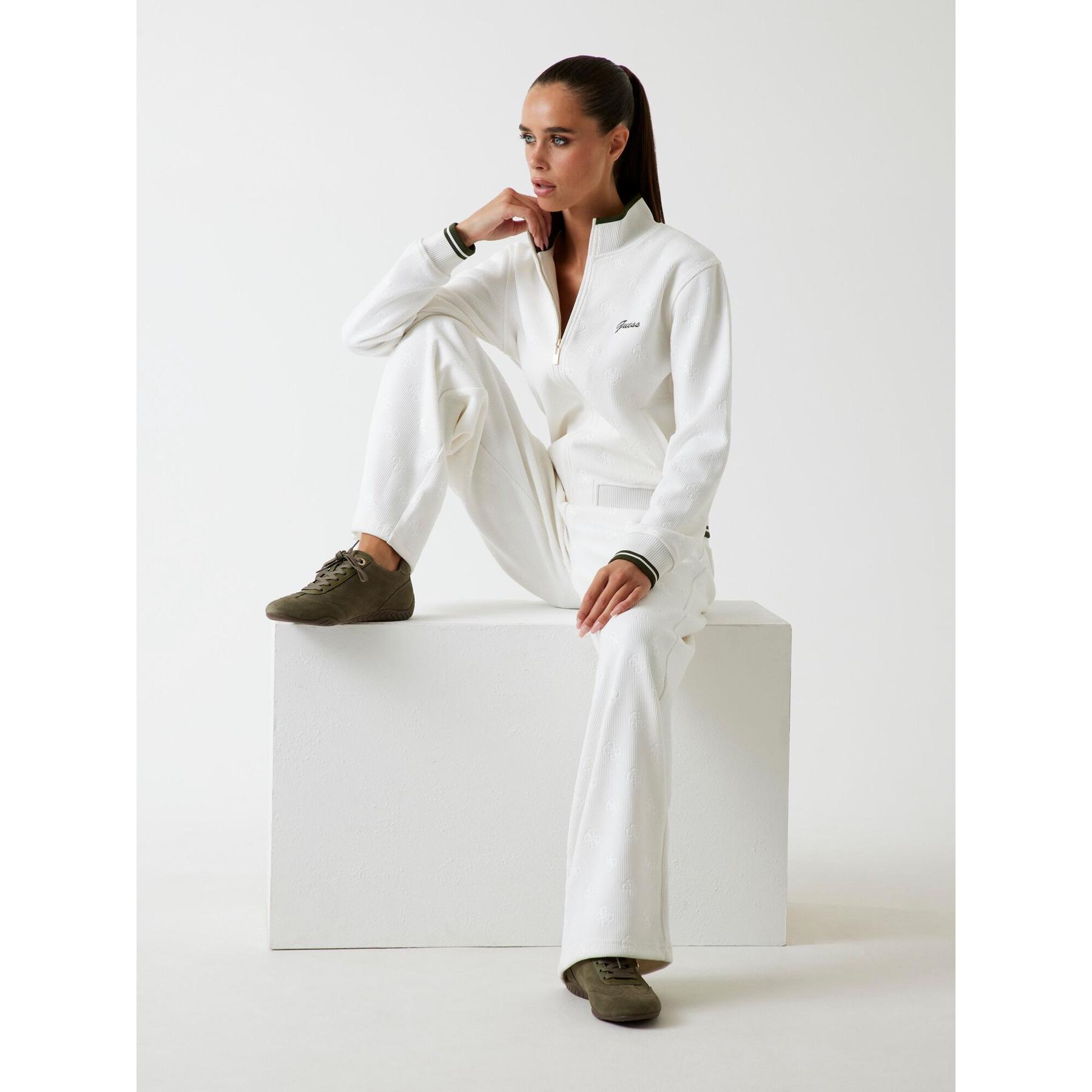 product/g/u/guess_v5bq01-k1902-g015_spirit-white_6.jpg