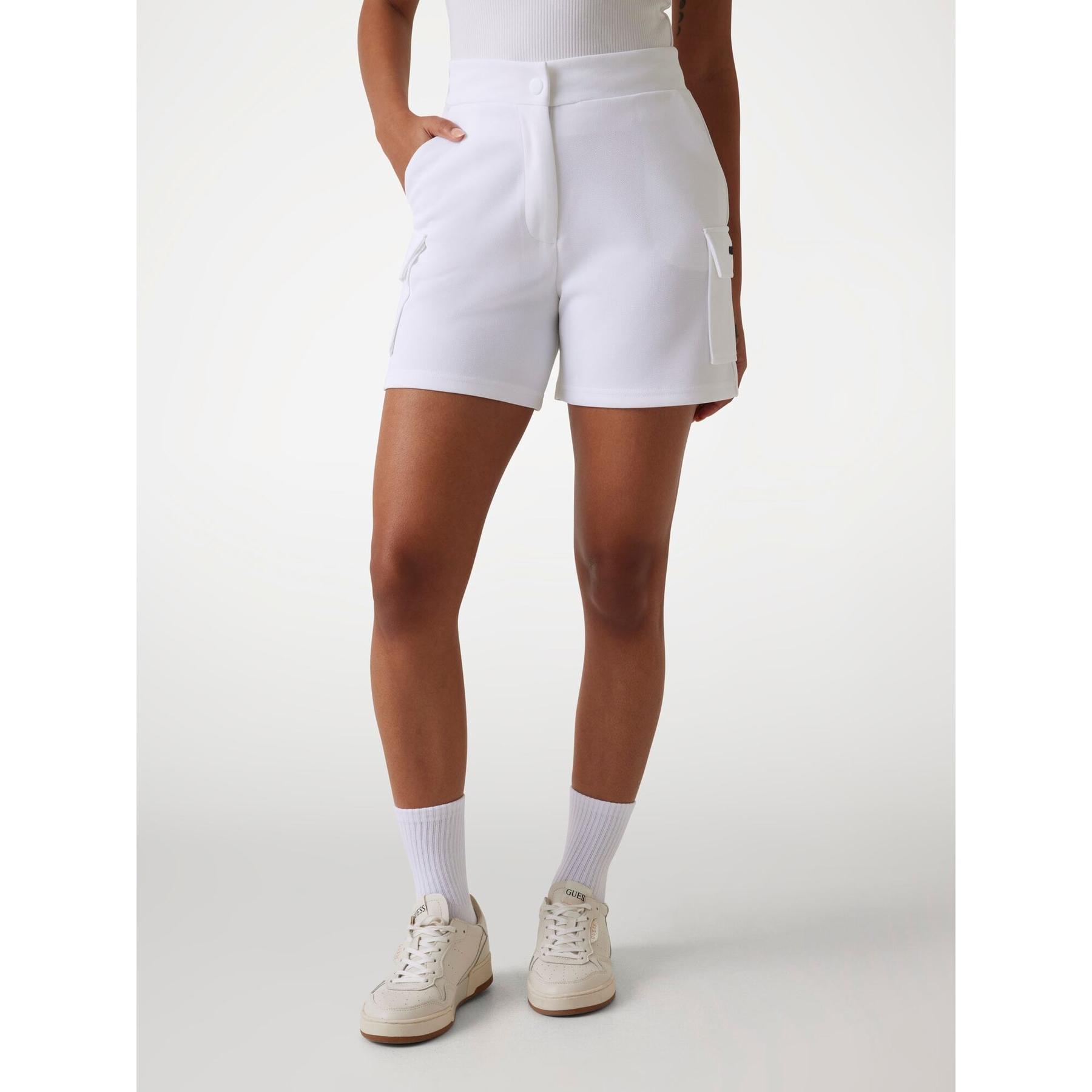 product/g/u/guess_v5gd17-kcyf2-g011_pure-white_2.jpg