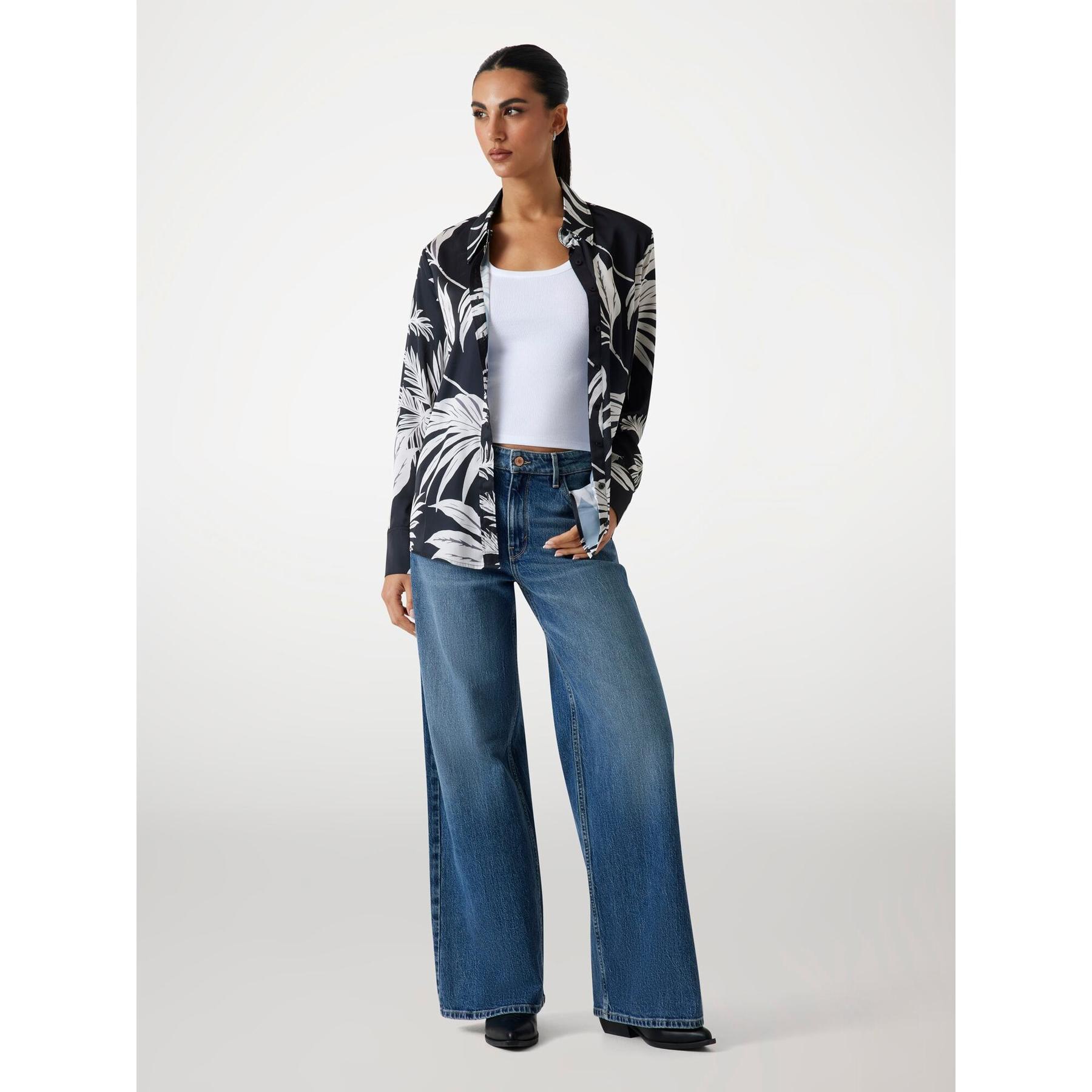 product/g/u/guess_w5yh03-wf1t2-pj1s_forest-tropical-blk_3.jpg
