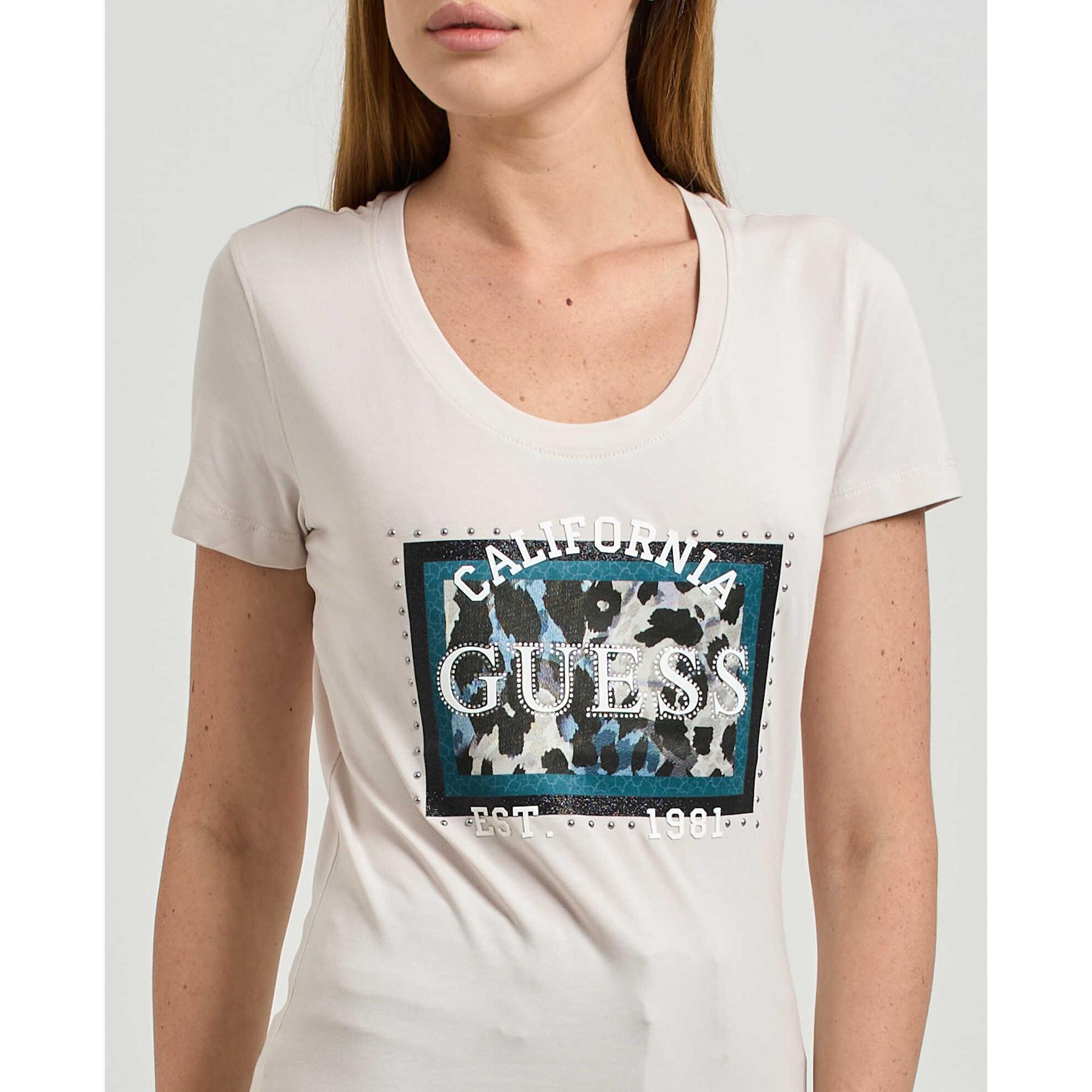 product/g/u/guess_w5yi27-j1314-g9l9_muted-stone_4.jpg