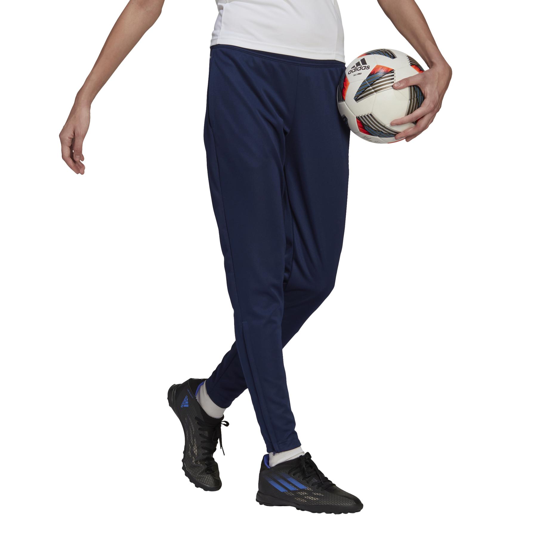 product/h/c/hc0334_app_on-model_walking_white_1645107967.jpg