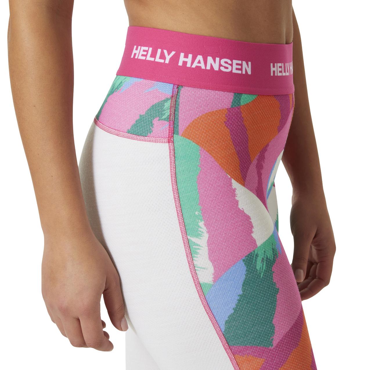 product/h/e/helly-hansen_49411-014_off-white-jpb-aop_1.jpg