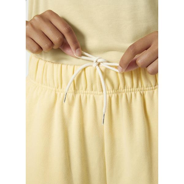 product/h/e/helly-hansen_53982-369_yellow-cream_3.jpg