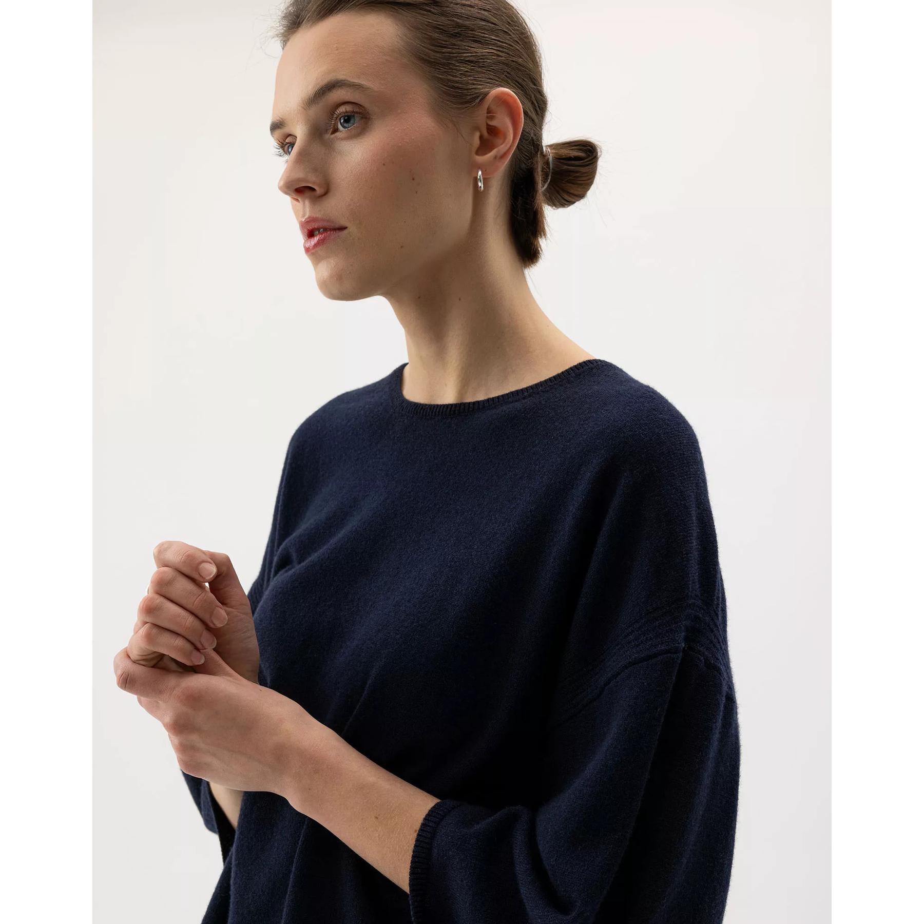 product/h/o/holebrook_a42403-675_dark-navy_4.jpg